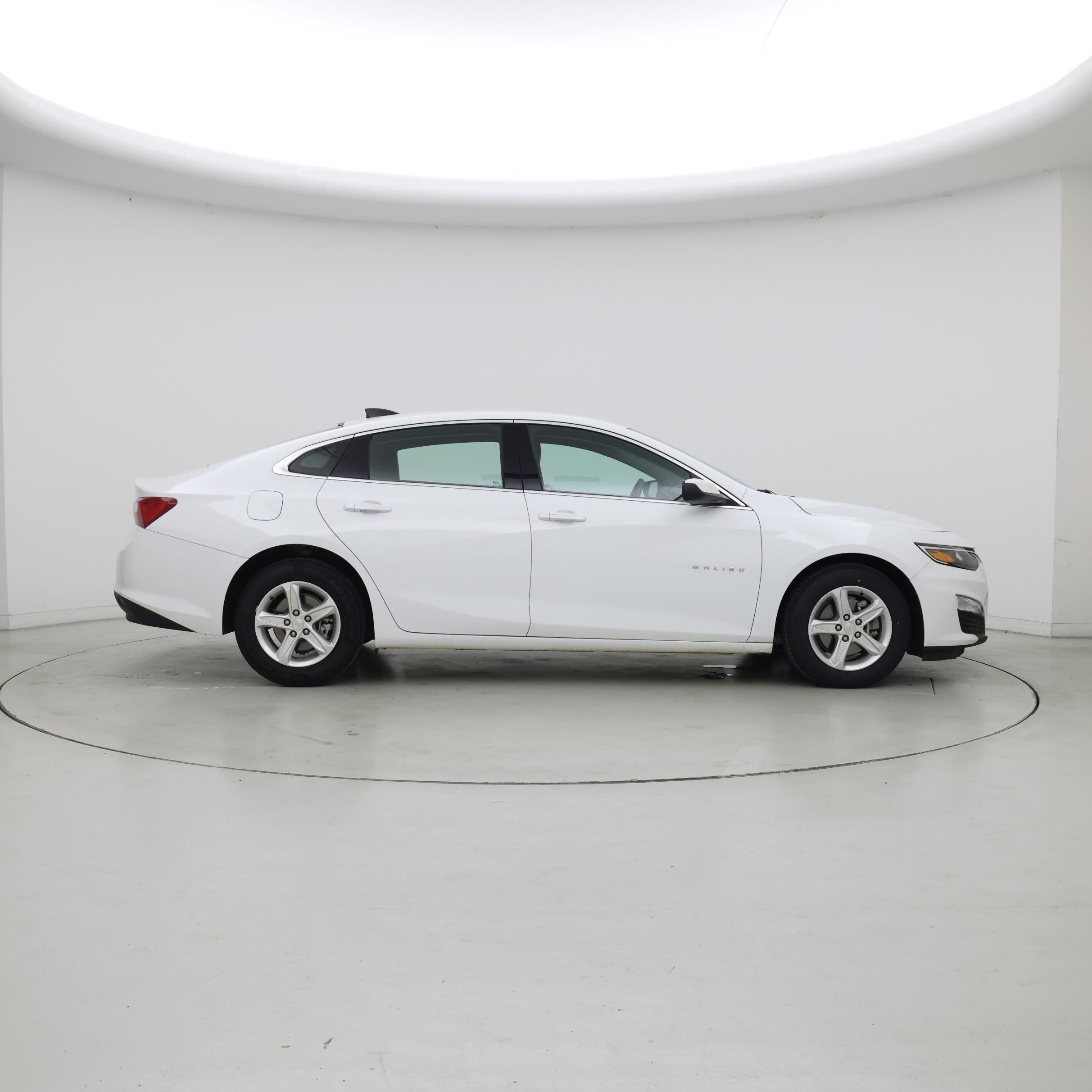 Thumbnail: 2024 Chevrolet Malibu - 7
