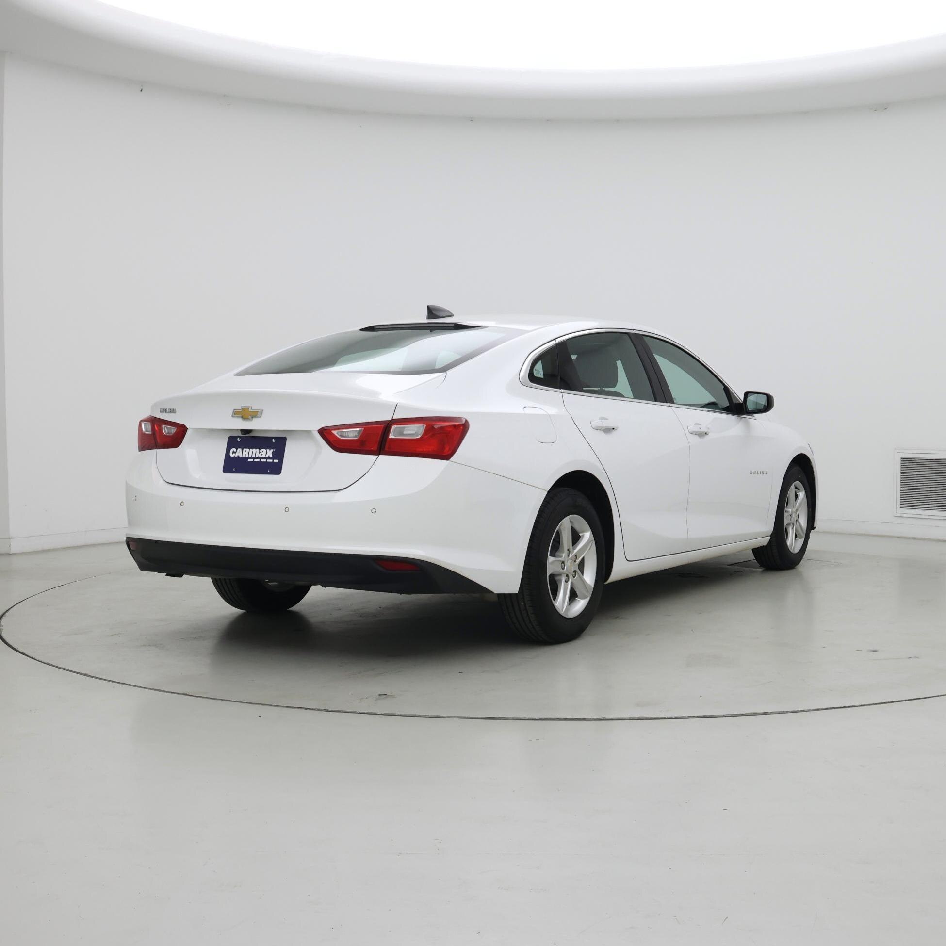 Thumbnail: 2024 Chevrolet Malibu - 8