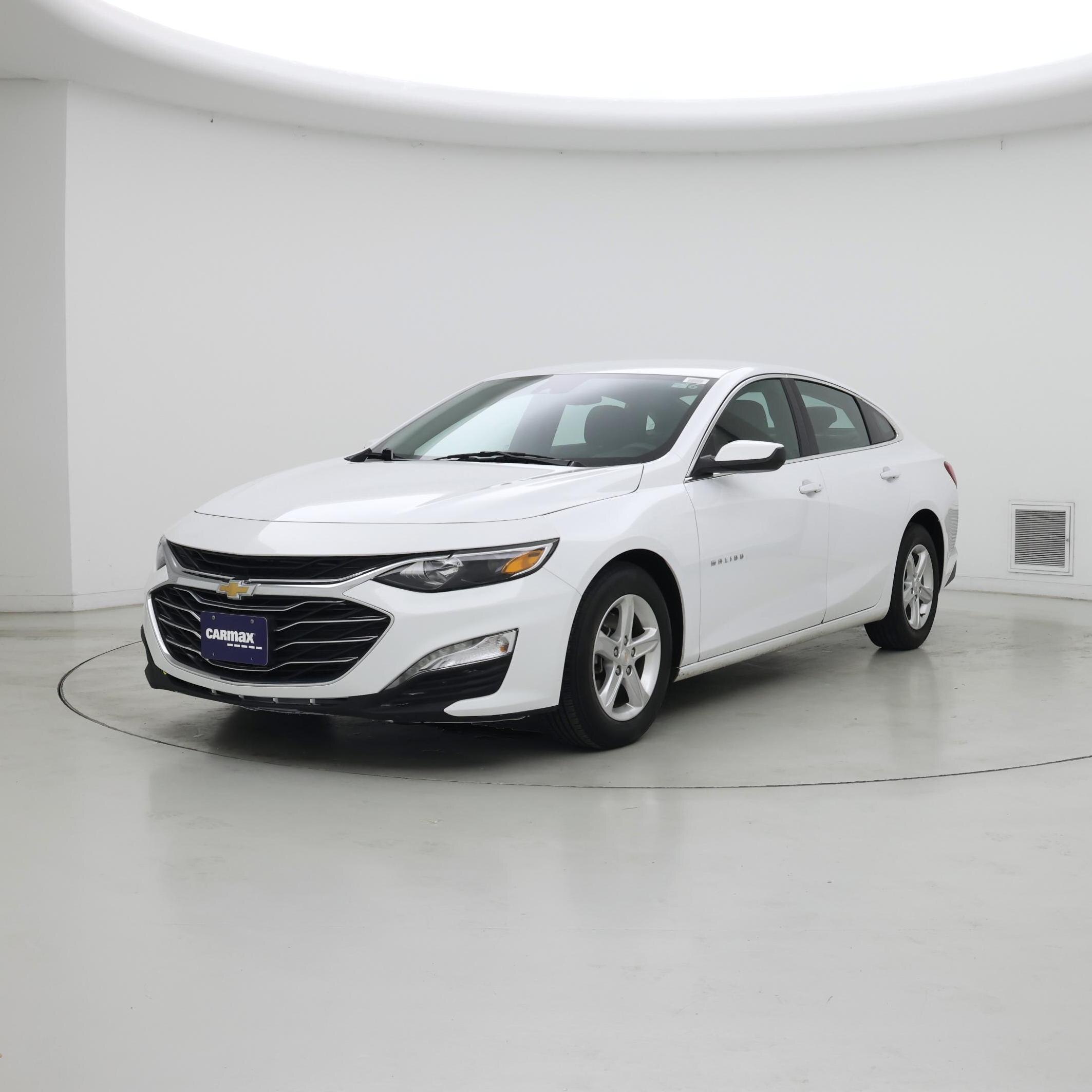 Thumbnail: 2024 Chevrolet Malibu - 4