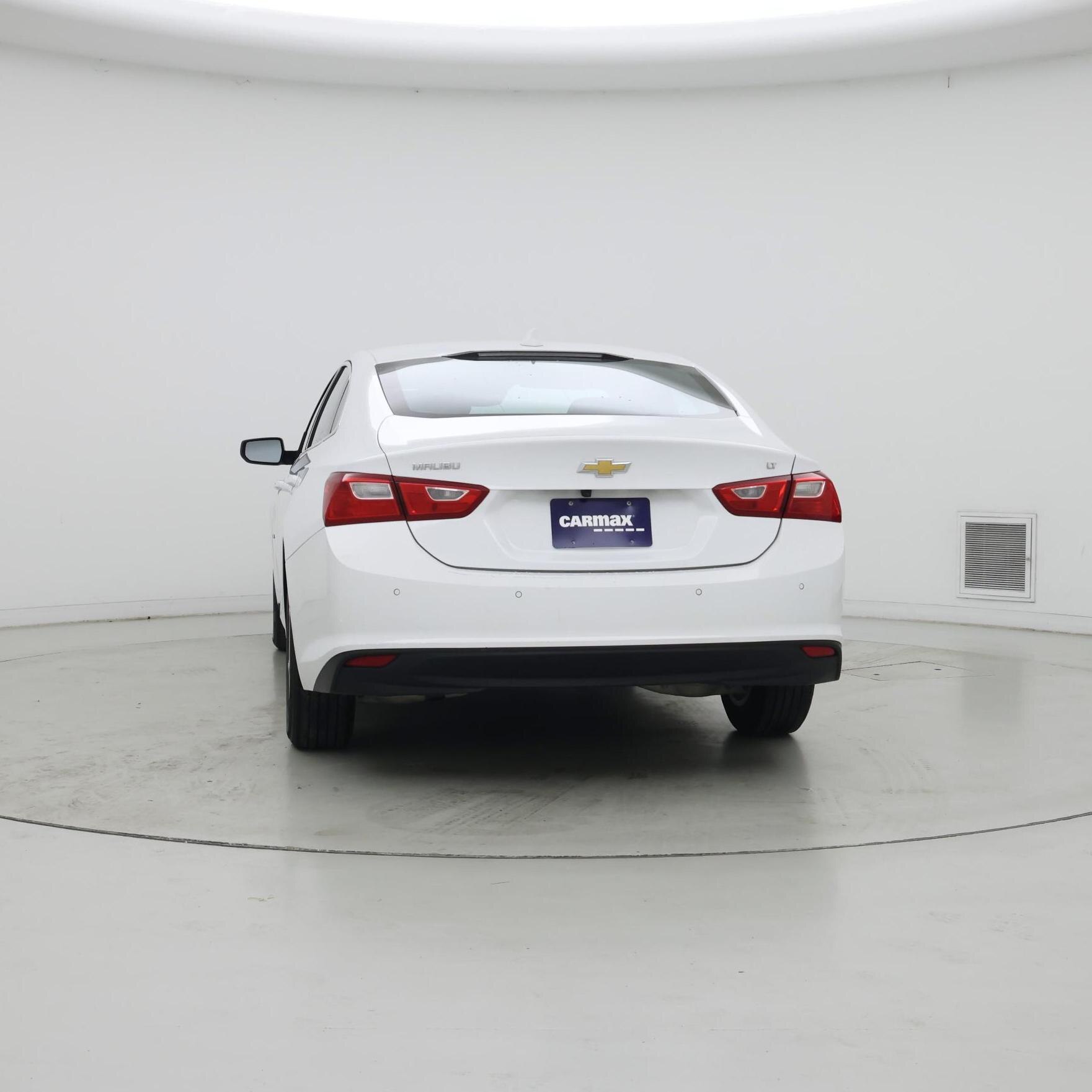 Thumbnail: 2024 Chevrolet Malibu - 6