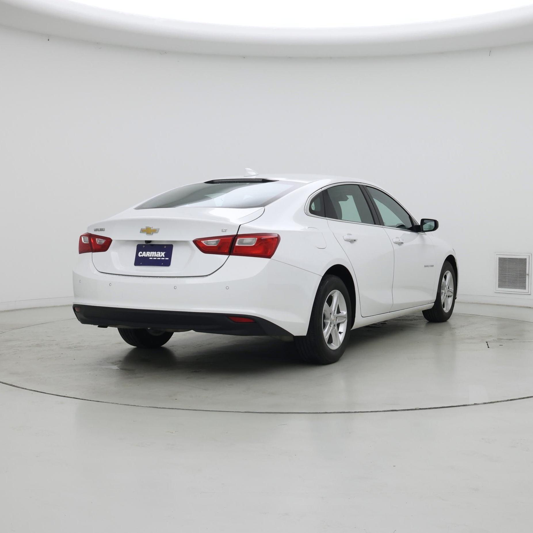 Thumbnail: 2024 Chevrolet Malibu - 8