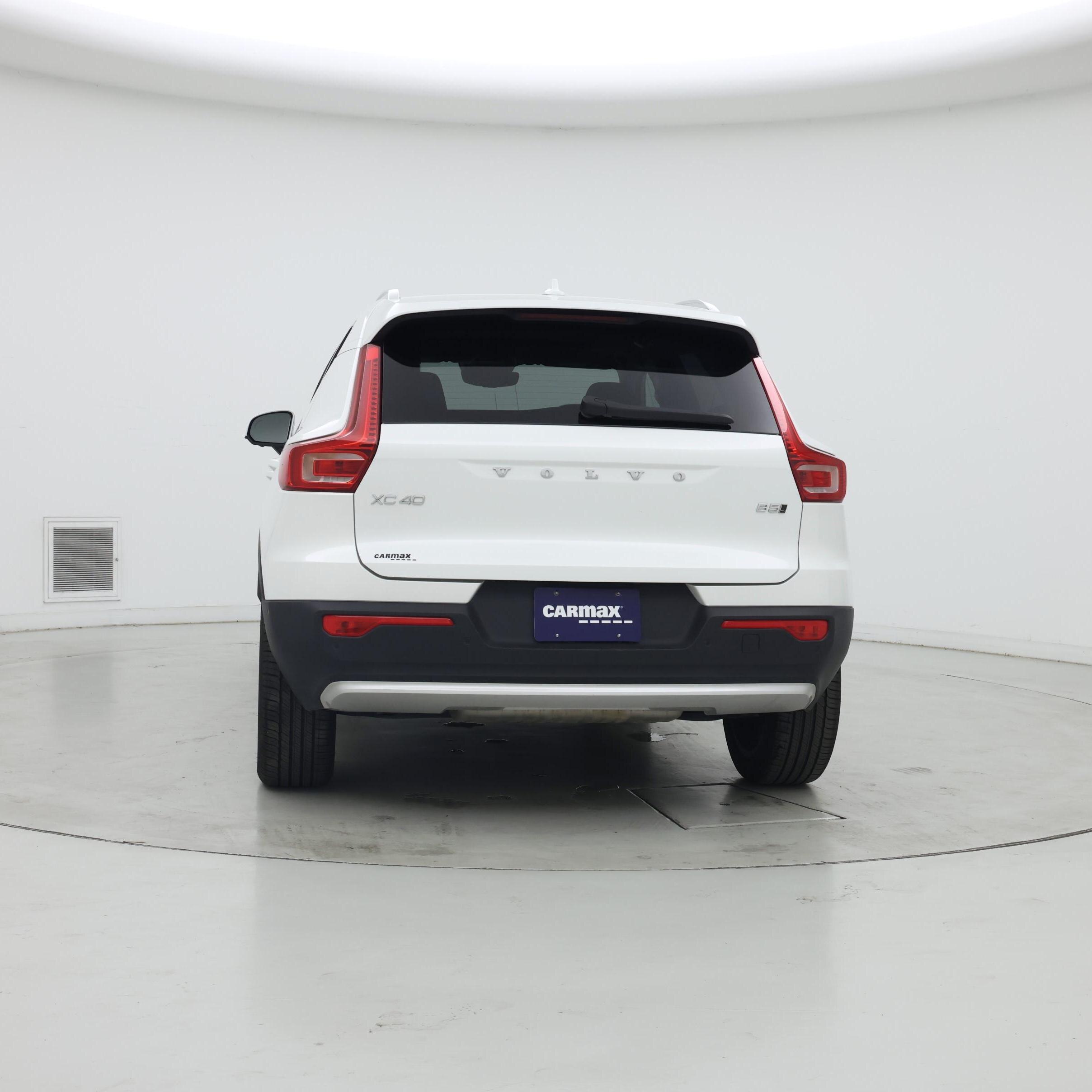 Thumbnail: 2025 Volvo XC40 - 6