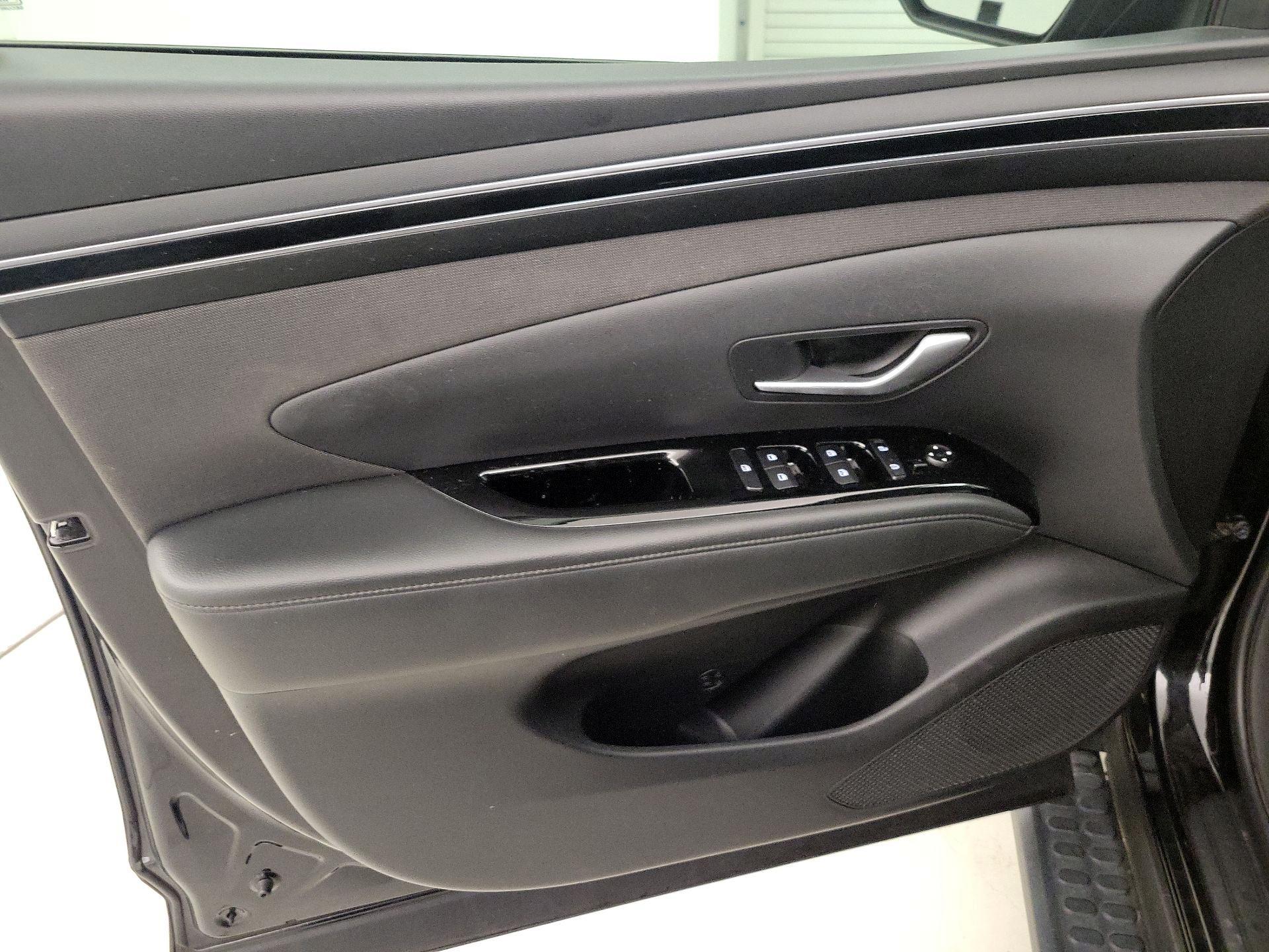 Thumbnail: 2023 Hyundai Tucson - 12