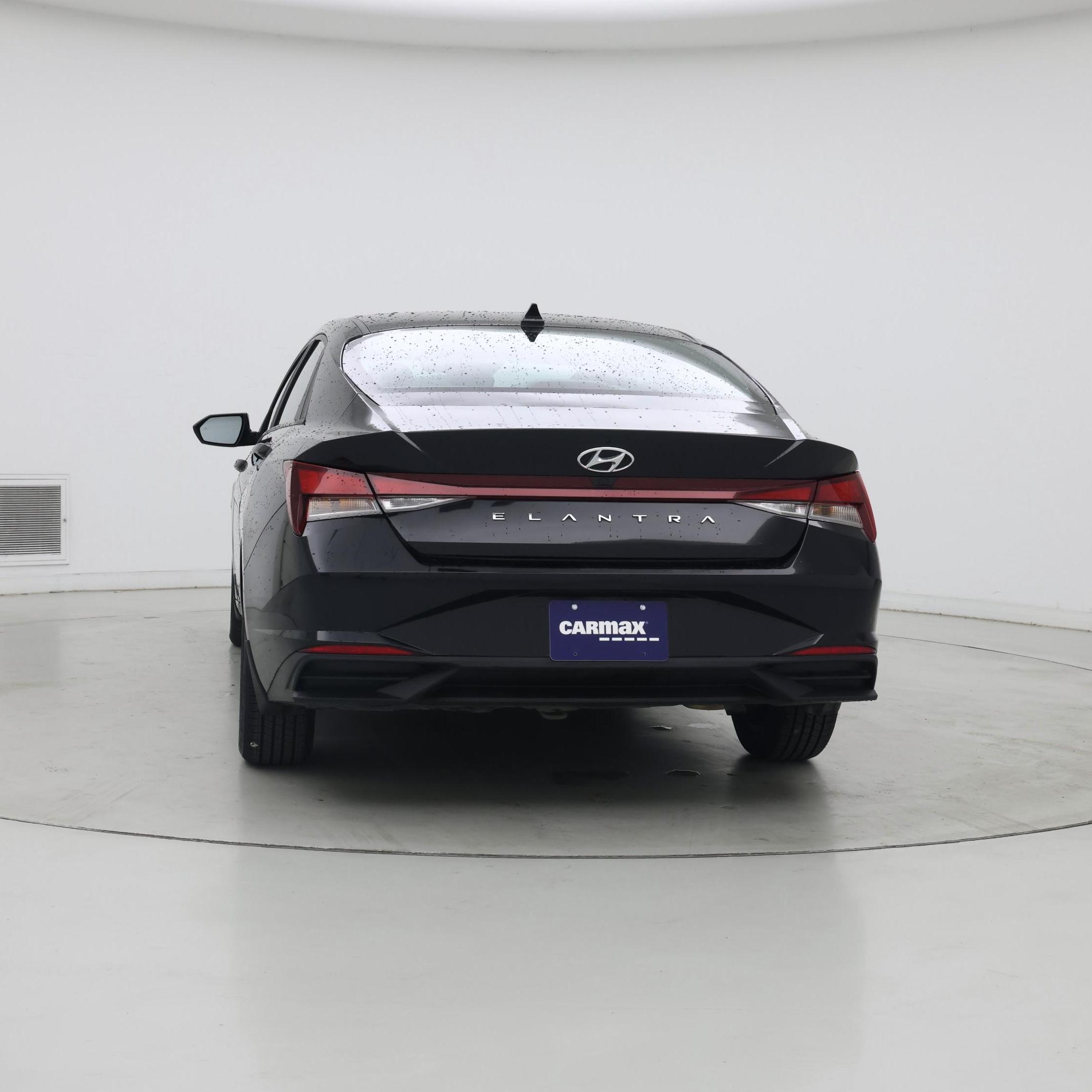 Thumbnail: 2023 Hyundai Elantra - 6