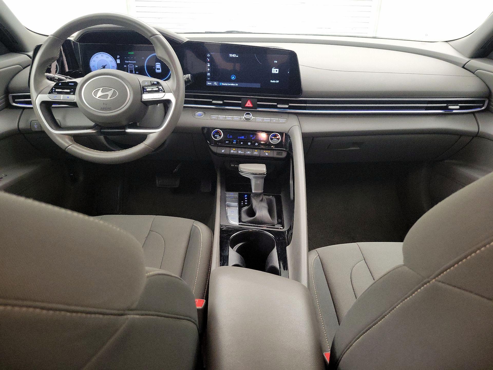Thumbnail: 2025 Hyundai Elantra - 9