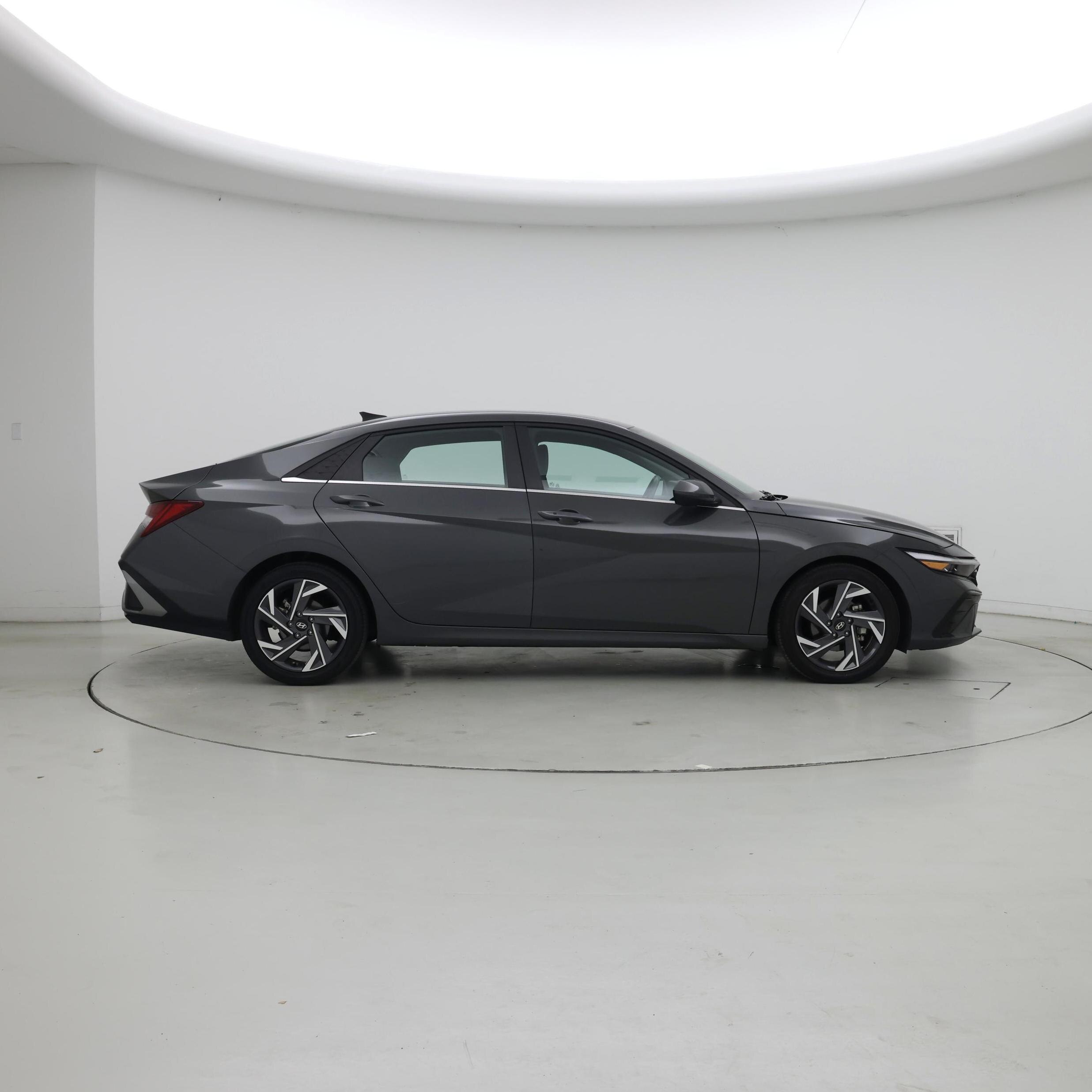 Thumbnail: 2025 Hyundai Elantra - 7