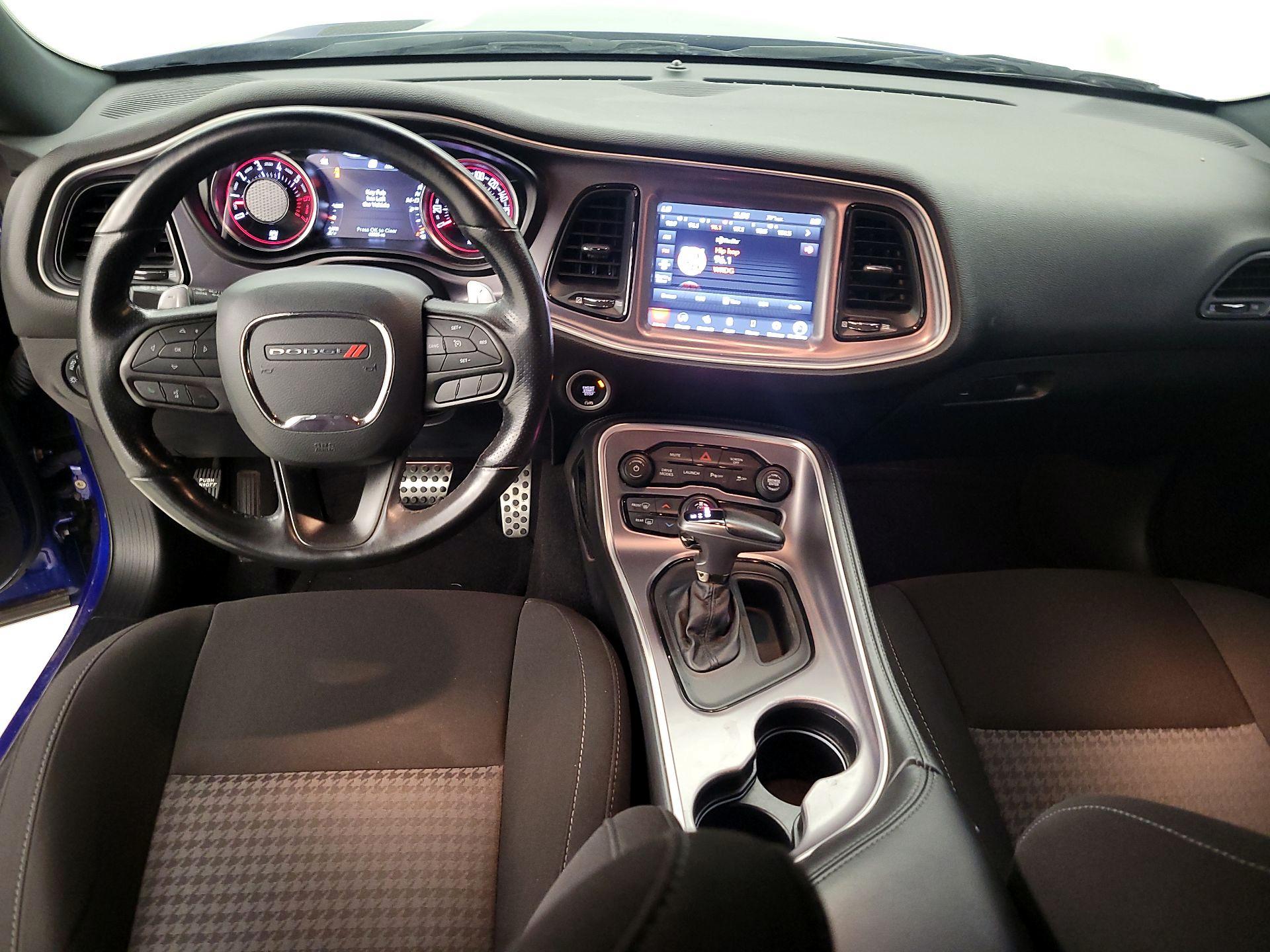 Thumbnail: 2020 Dodge Challenger - 9