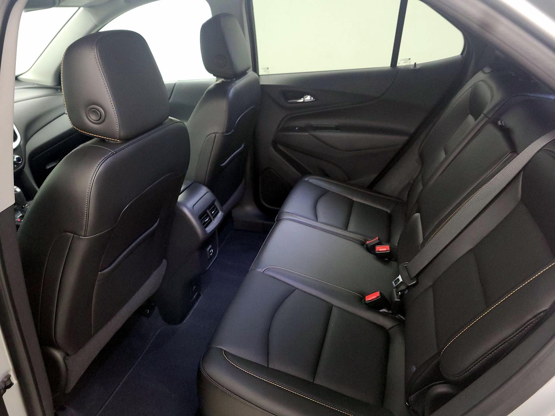 Thumbnail: 2021 Chevrolet Equinox - 20
