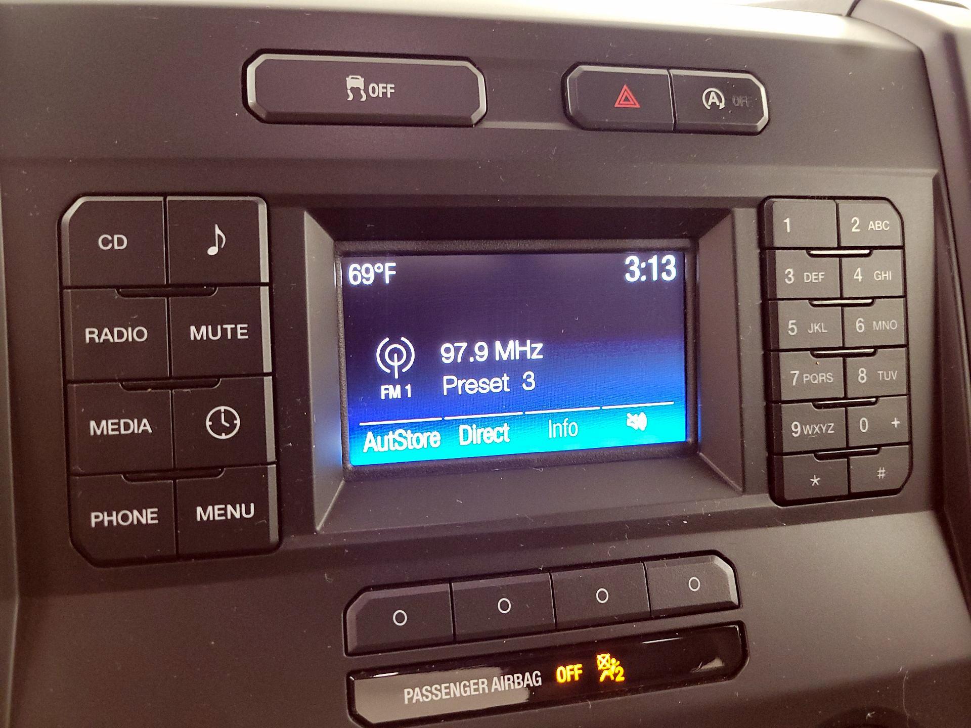 Thumbnail: 2017 Ford F-150 - 14