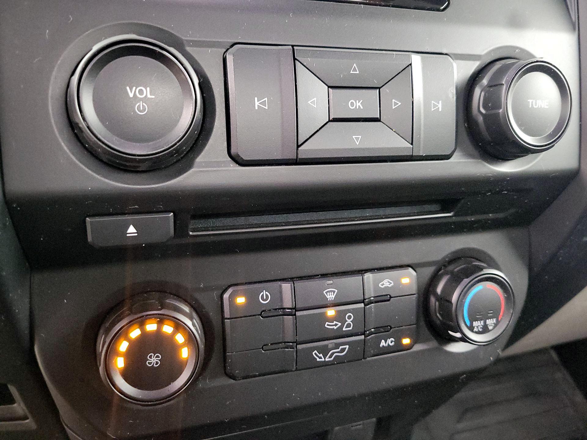 Thumbnail: 2017 Ford F-150 - 15