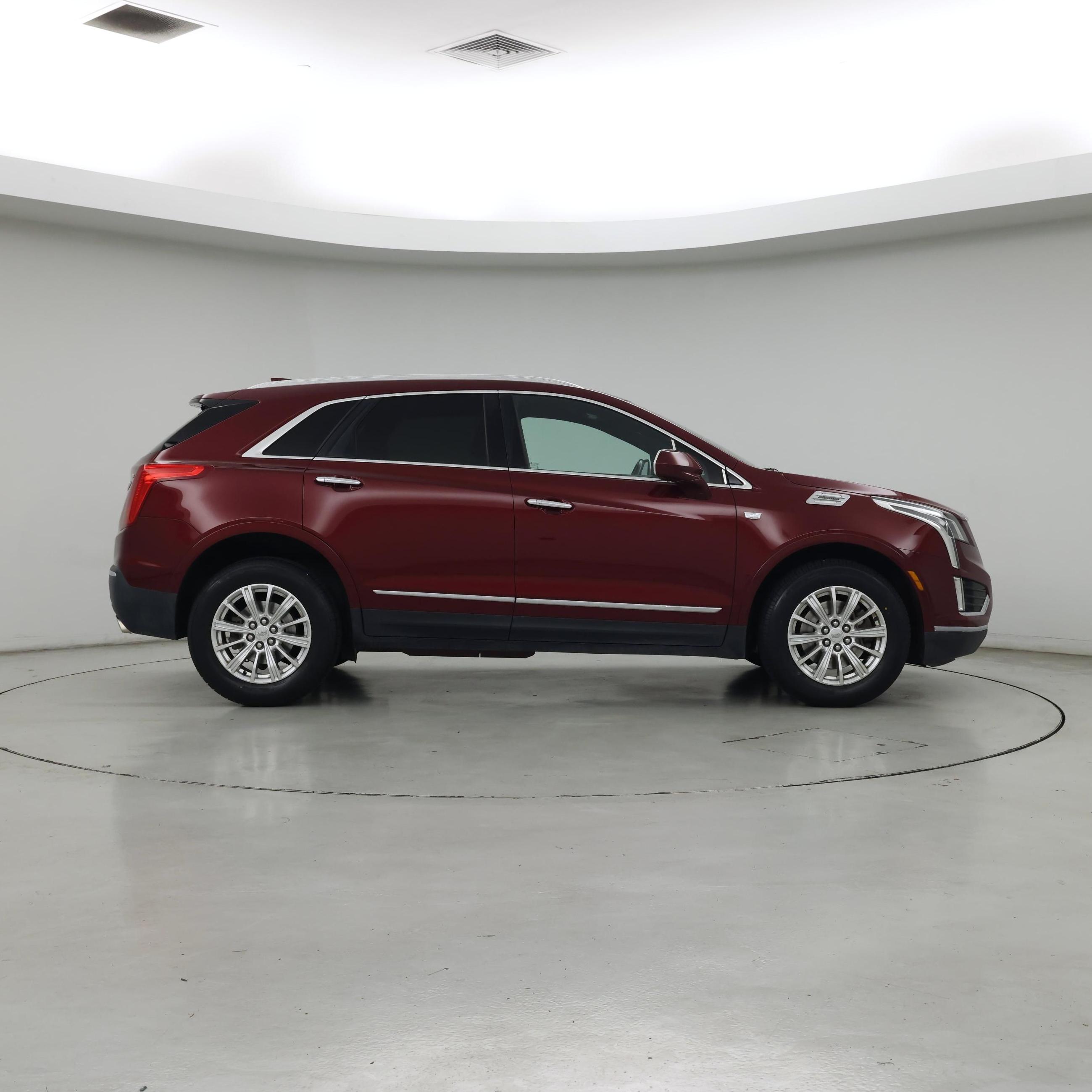 Thumbnail: 2017 Cadillac XT5 - 7