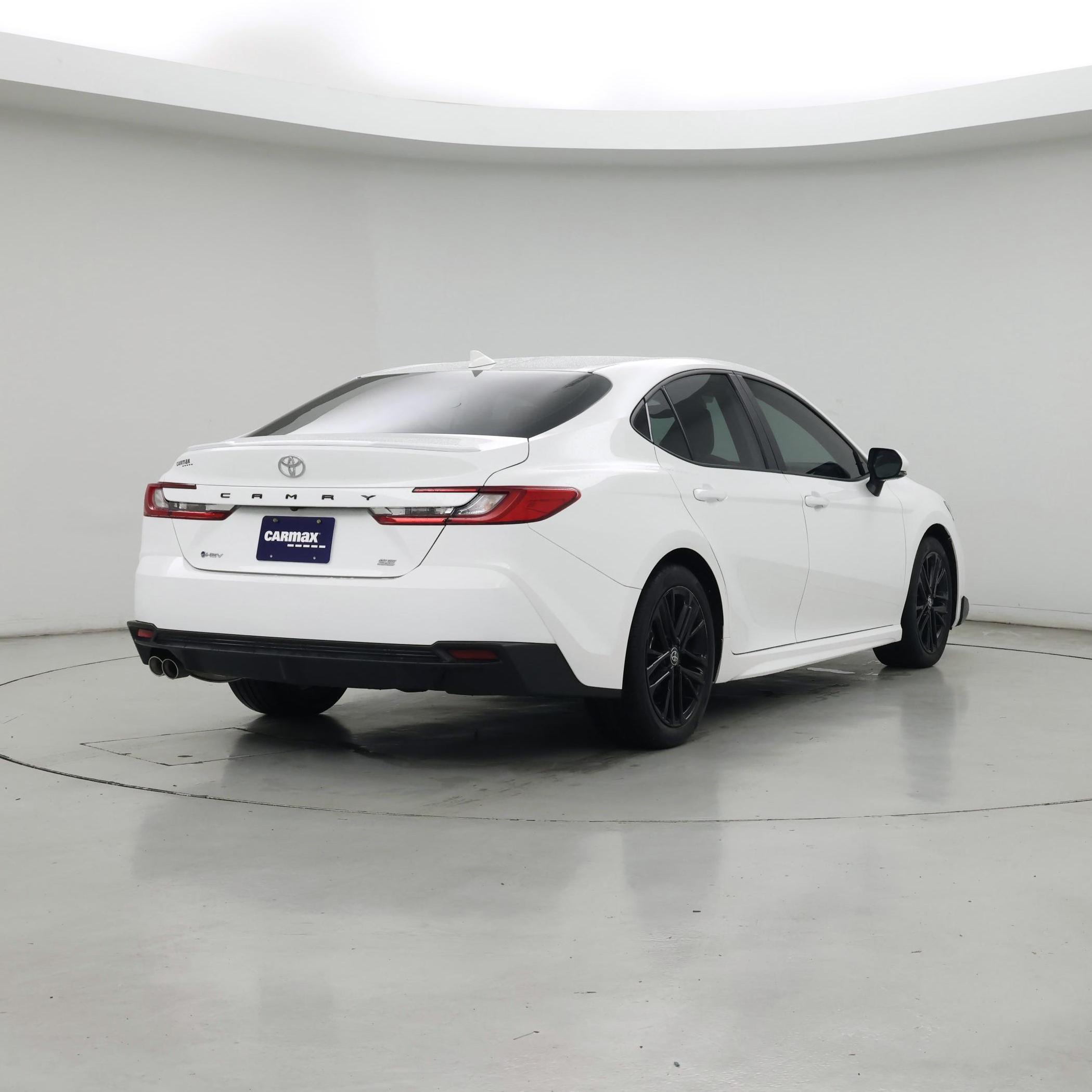 Thumbnail: 2025 Toyota Camry - 8