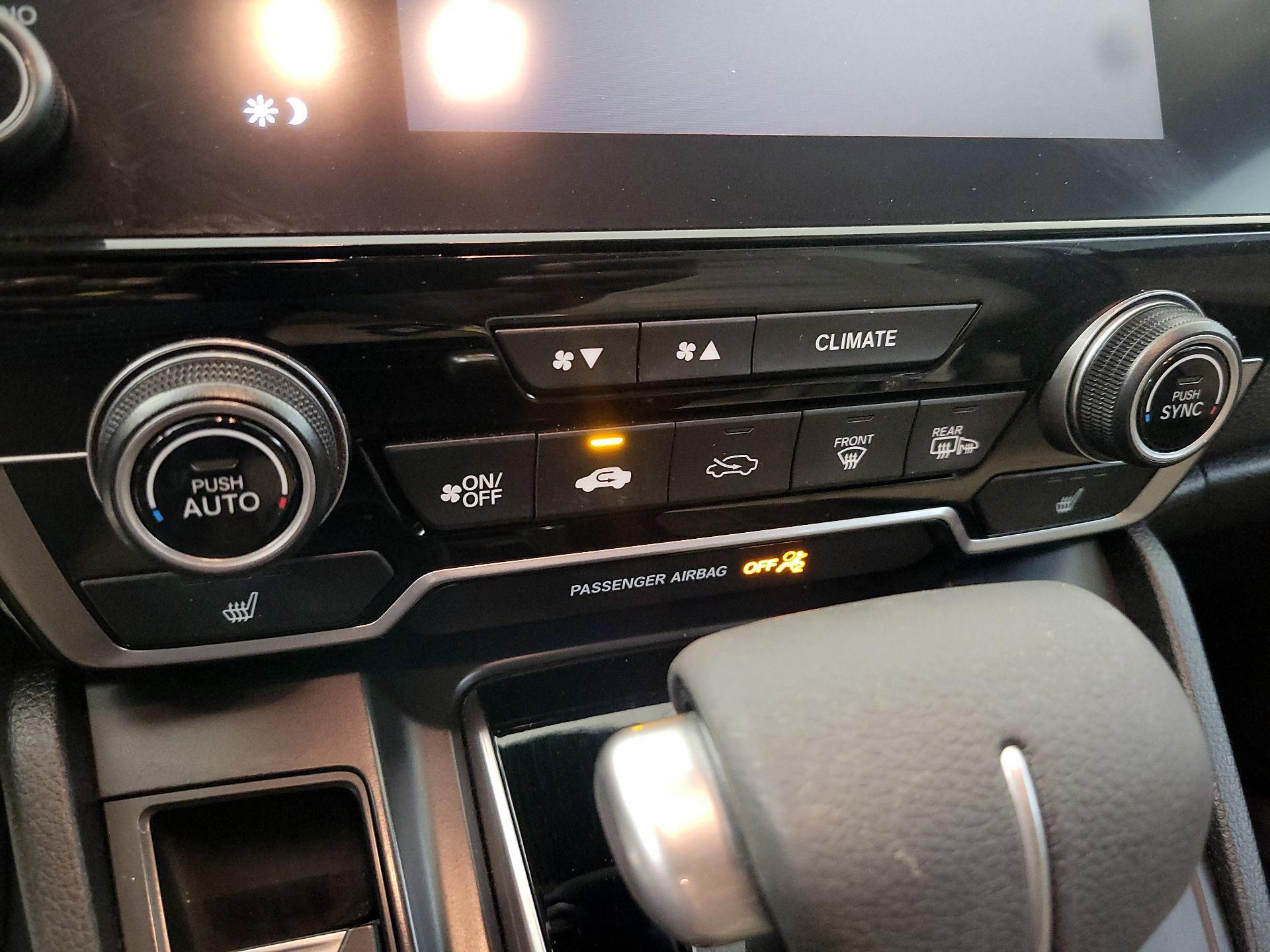 Thumbnail: 2019 Honda CR-V - 16