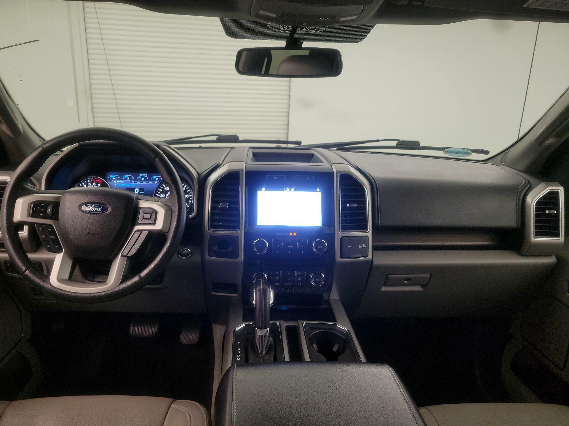 Thumbnail: 2017 Ford F-150 - 9