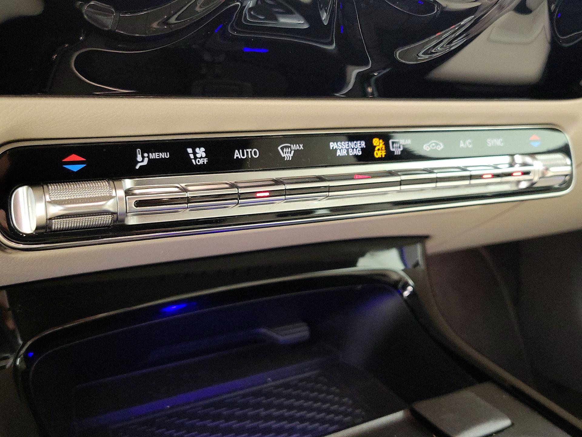 Thumbnail: 2020 Mercedes-Benz CLA - 16
