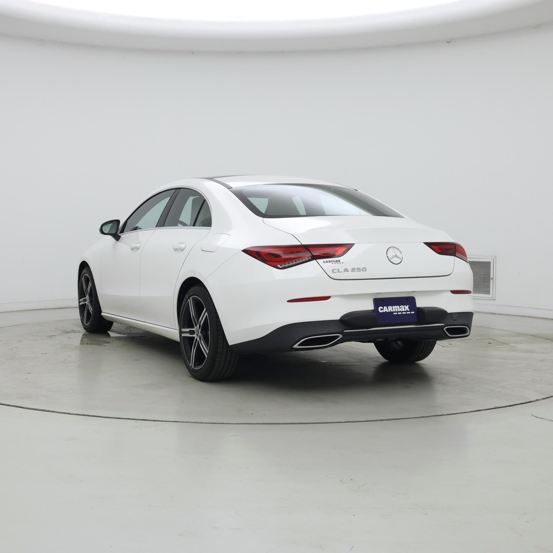Thumbnail: 2020 Mercedes-Benz CLA - 2