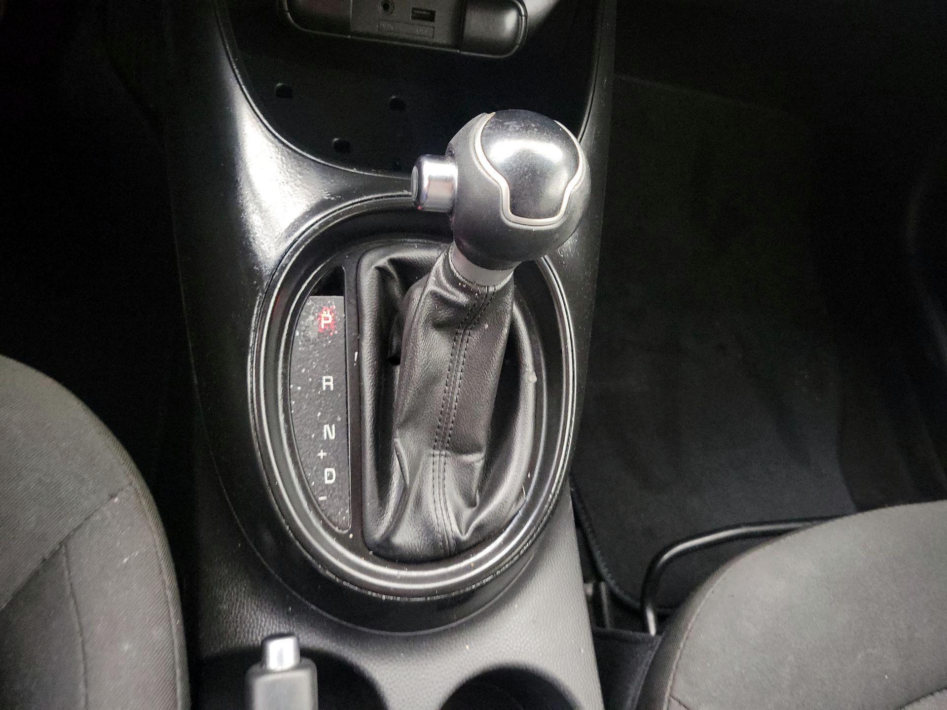 Thumbnail: 2015 Kia Soul - 16