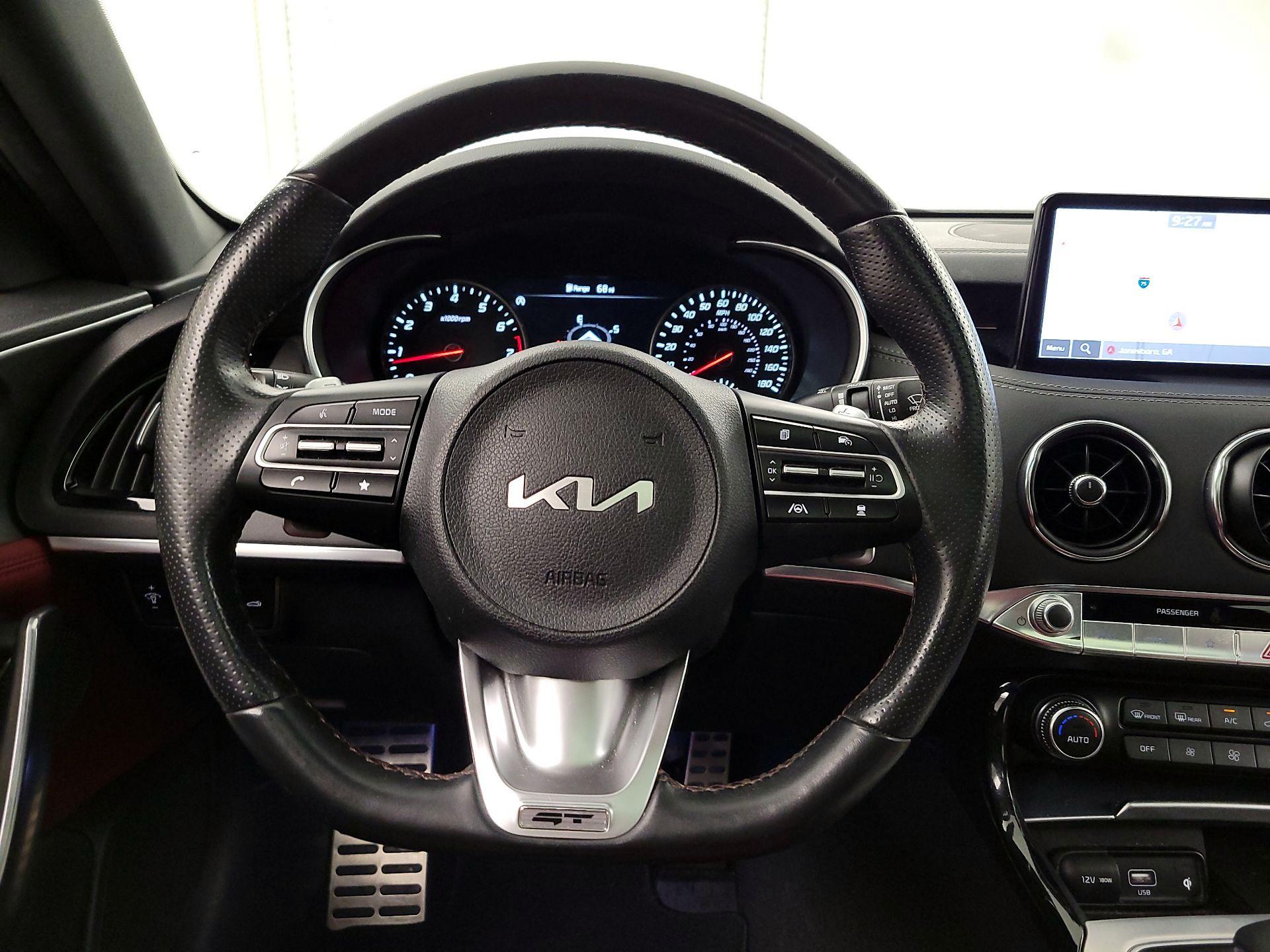 Thumbnail: 2023 Kia Stinger - 10