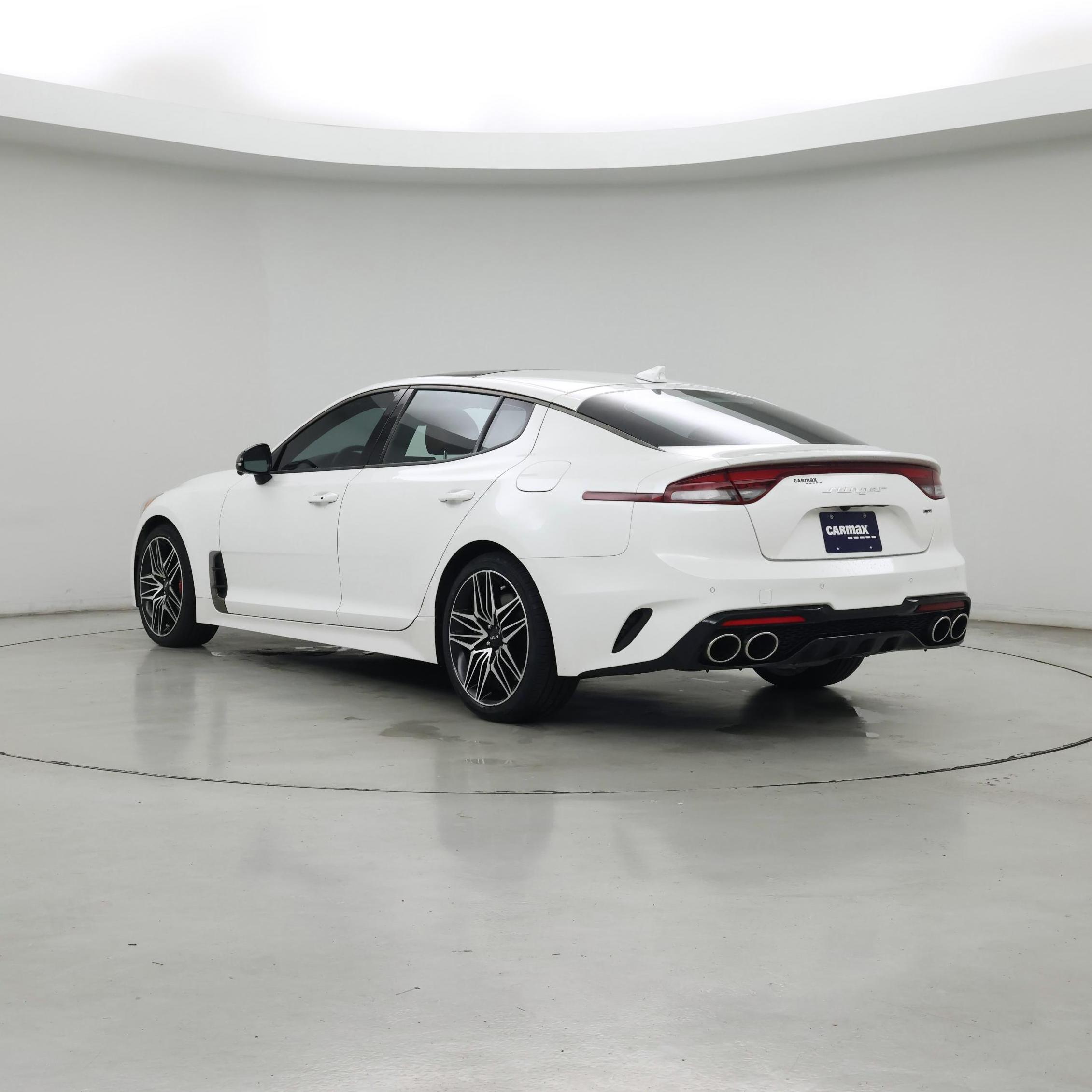 Thumbnail: 2023 Kia Stinger - 2