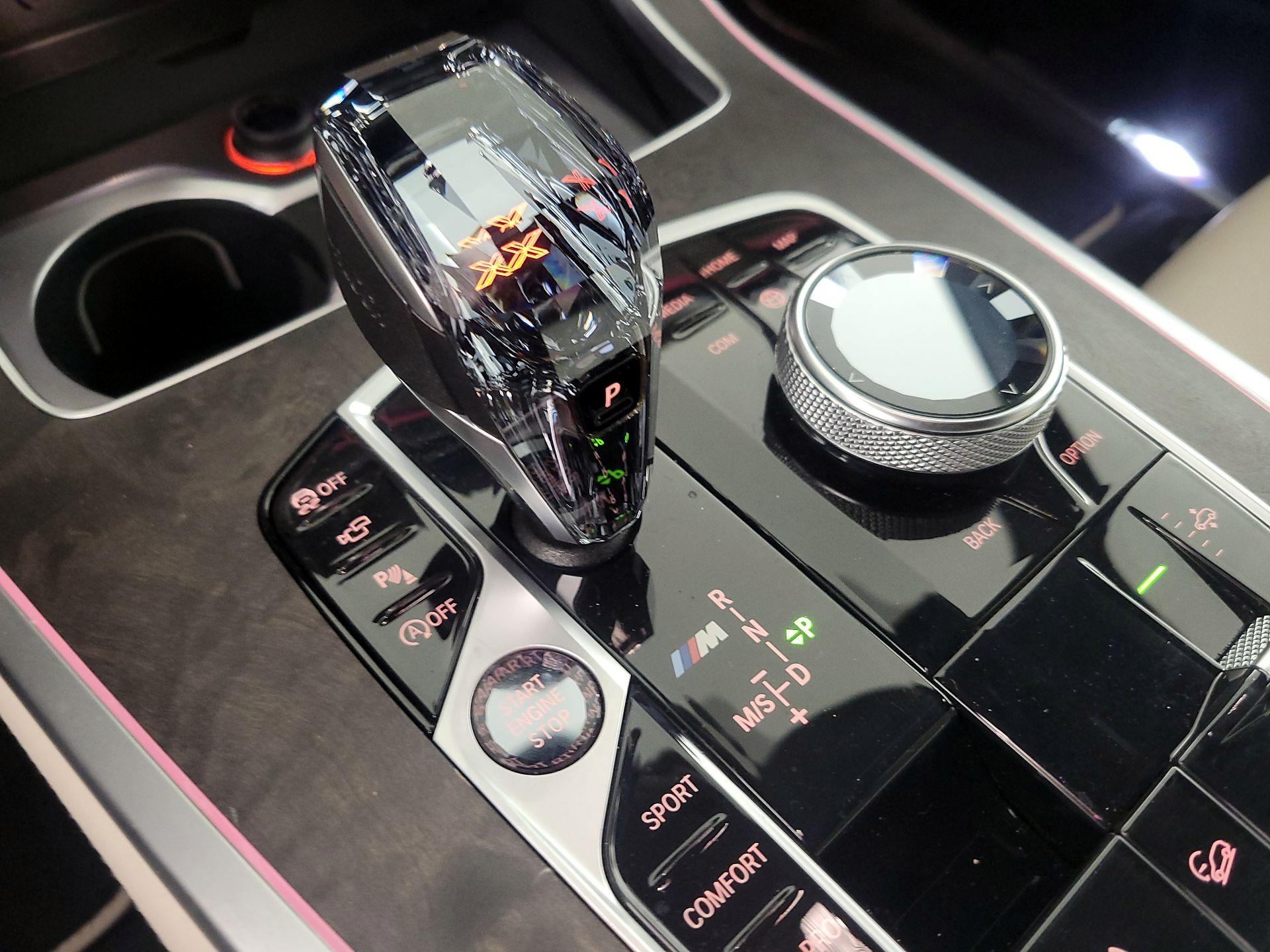 Thumbnail: 2021 BMW X7 - 18