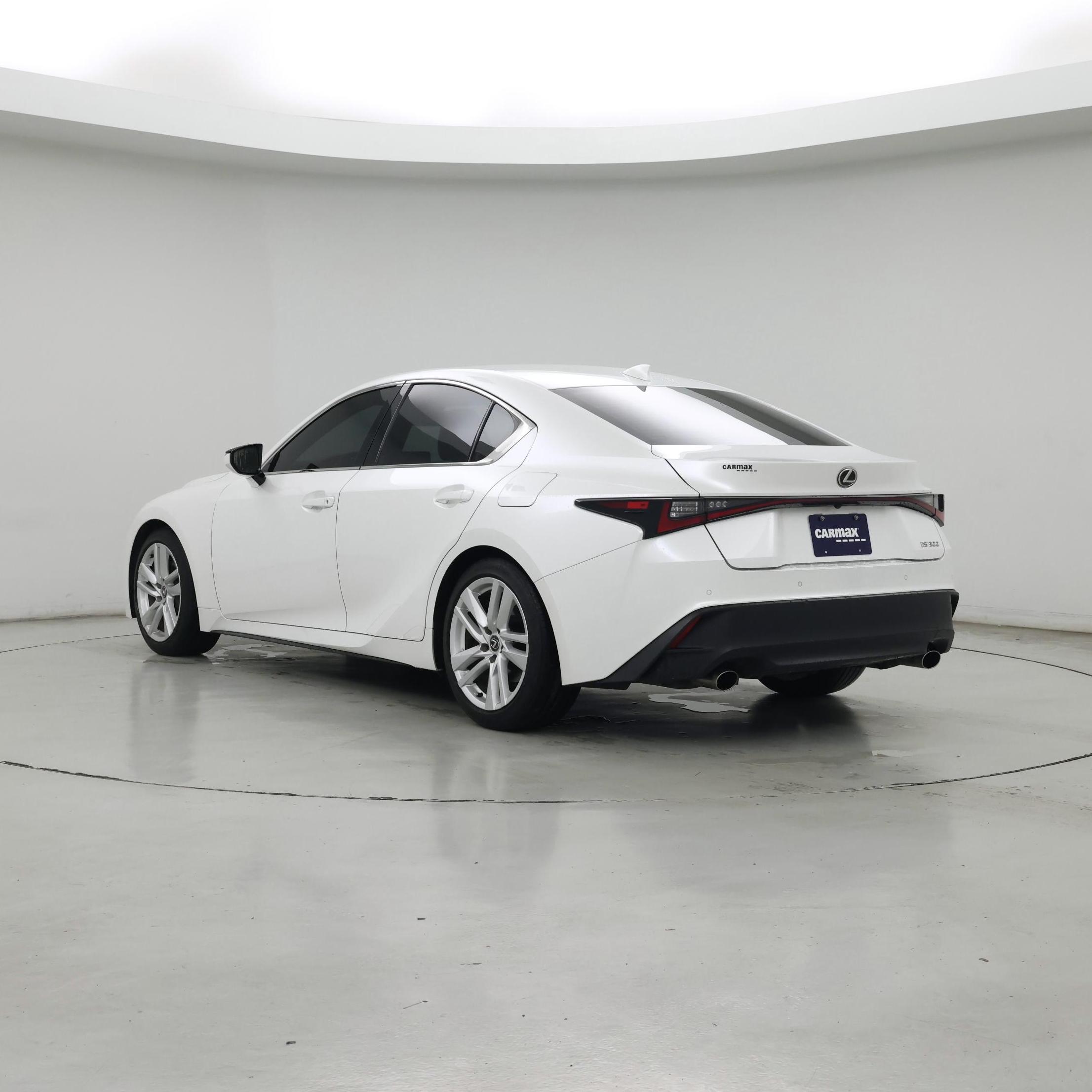 Thumbnail: 2023 Lexus IS - 2