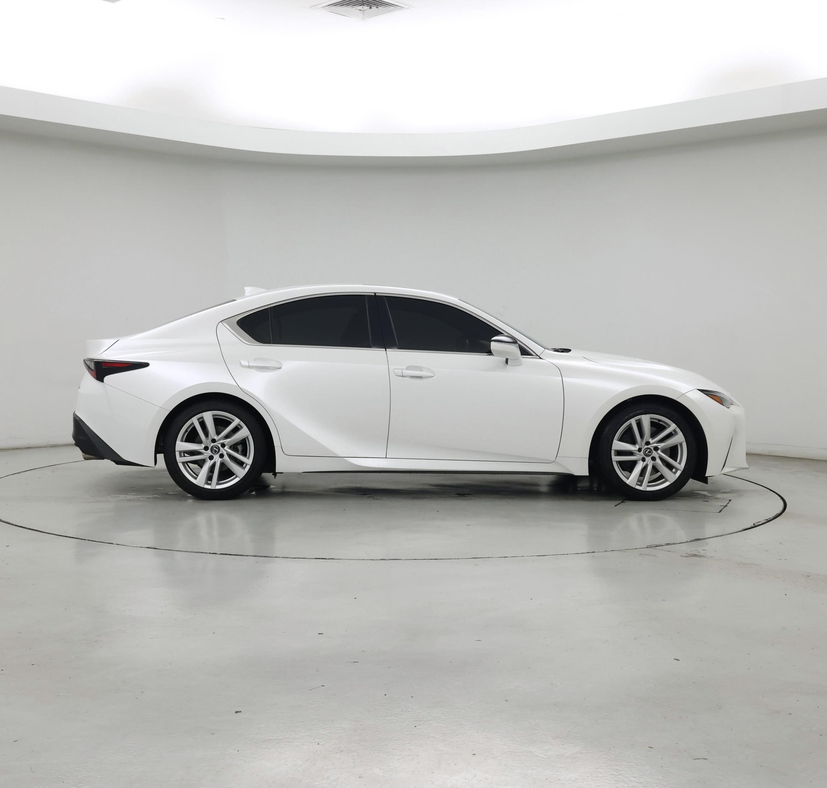 Thumbnail: 2023 Lexus IS - 7