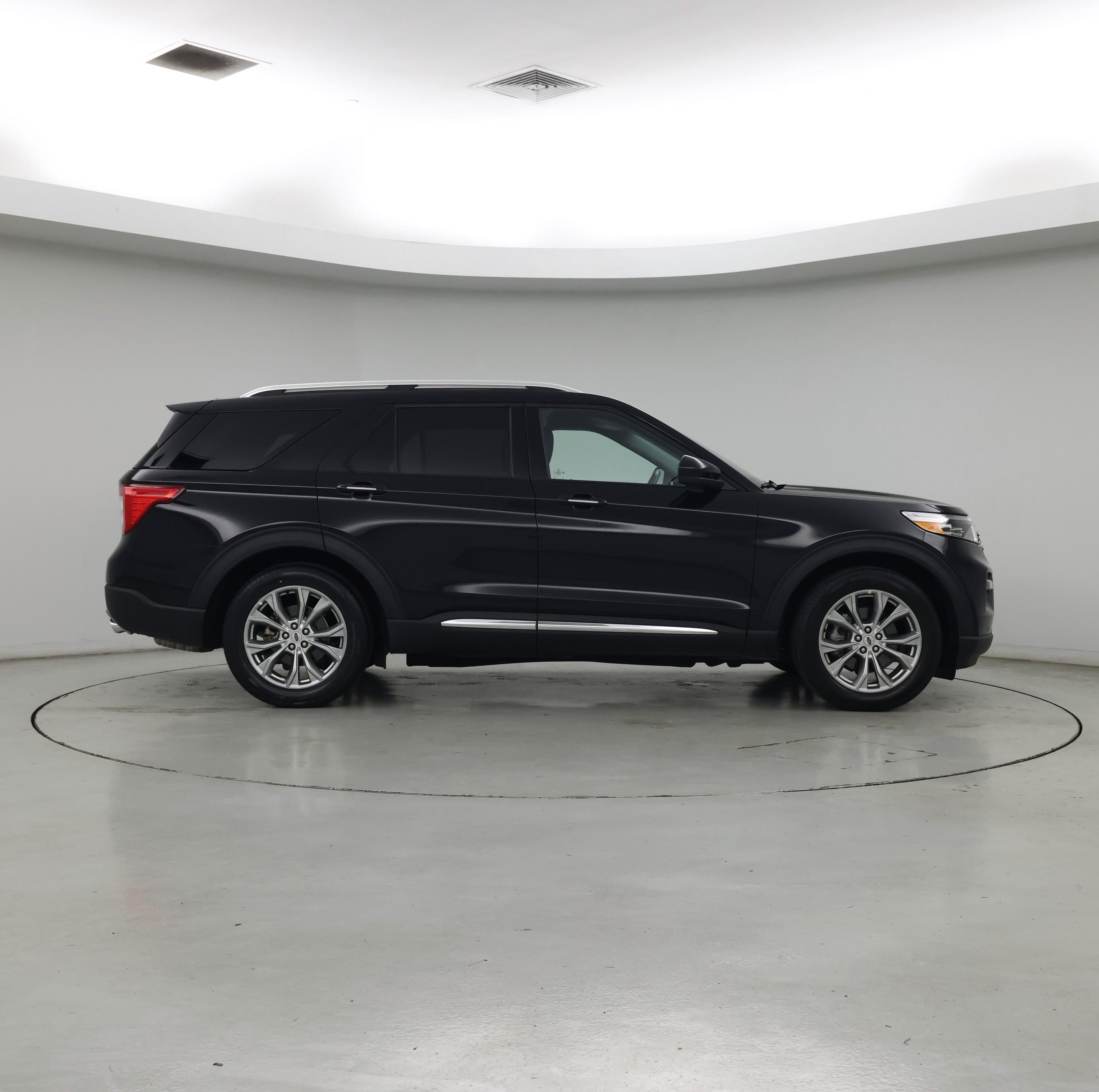 Thumbnail: 2024 Ford Explorer - 7