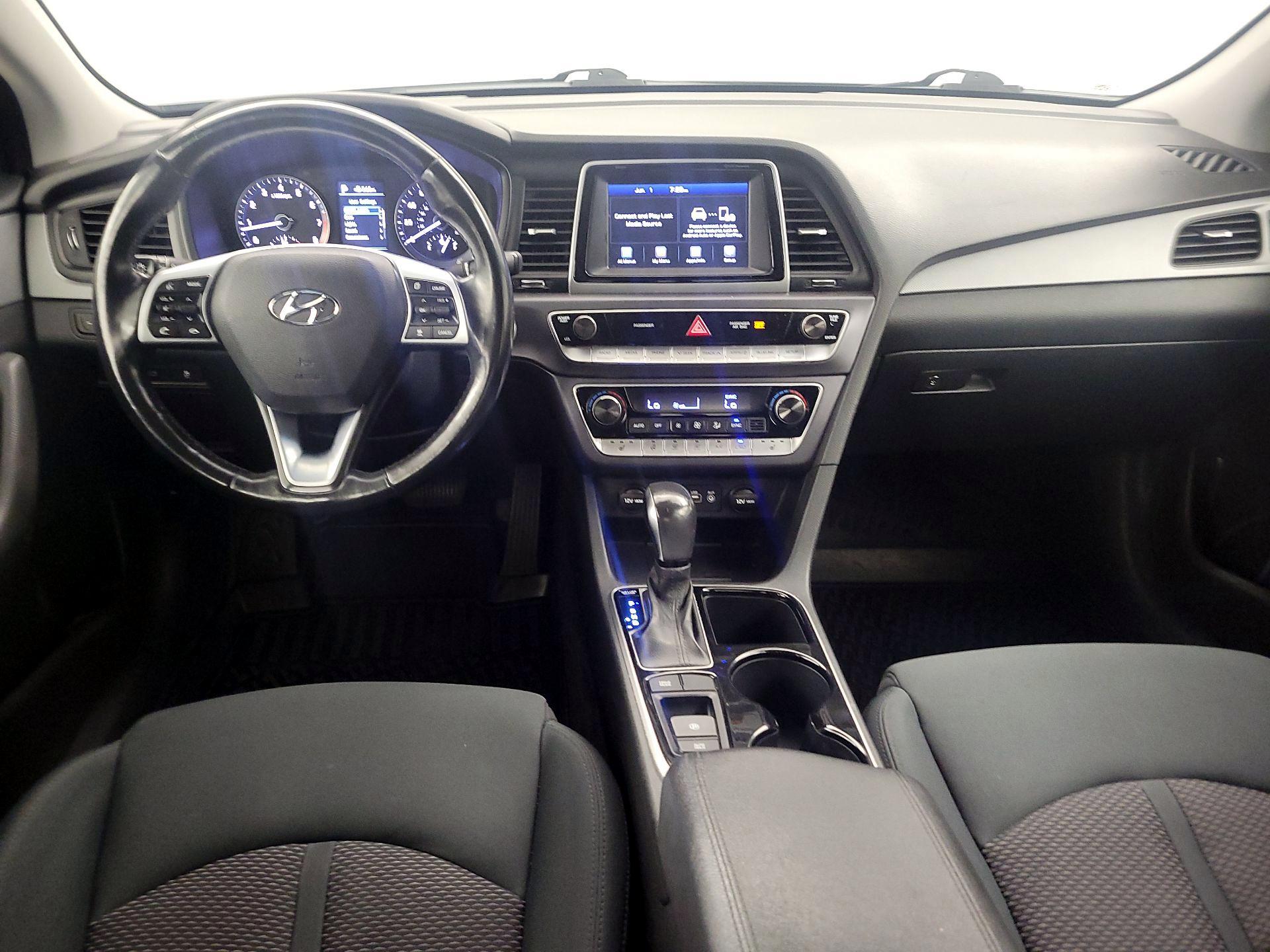 Thumbnail: 2019 Hyundai Sonata - 9