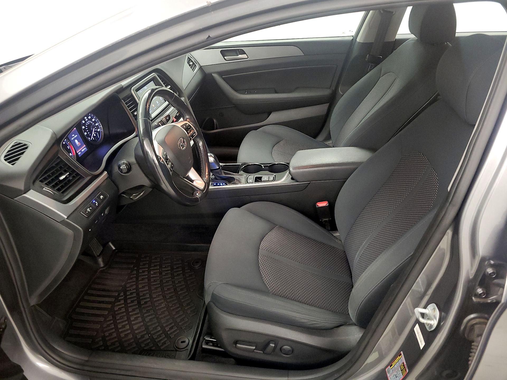 Thumbnail: 2019 Hyundai Sonata - 11