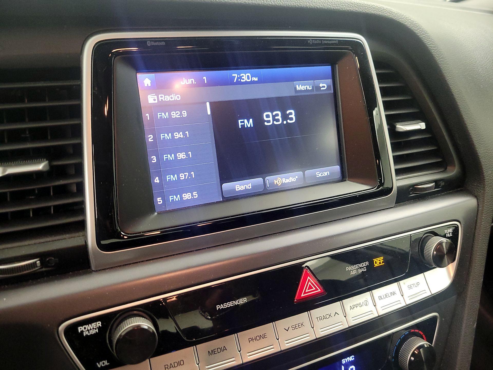 Thumbnail: 2019 Hyundai Sonata - 15