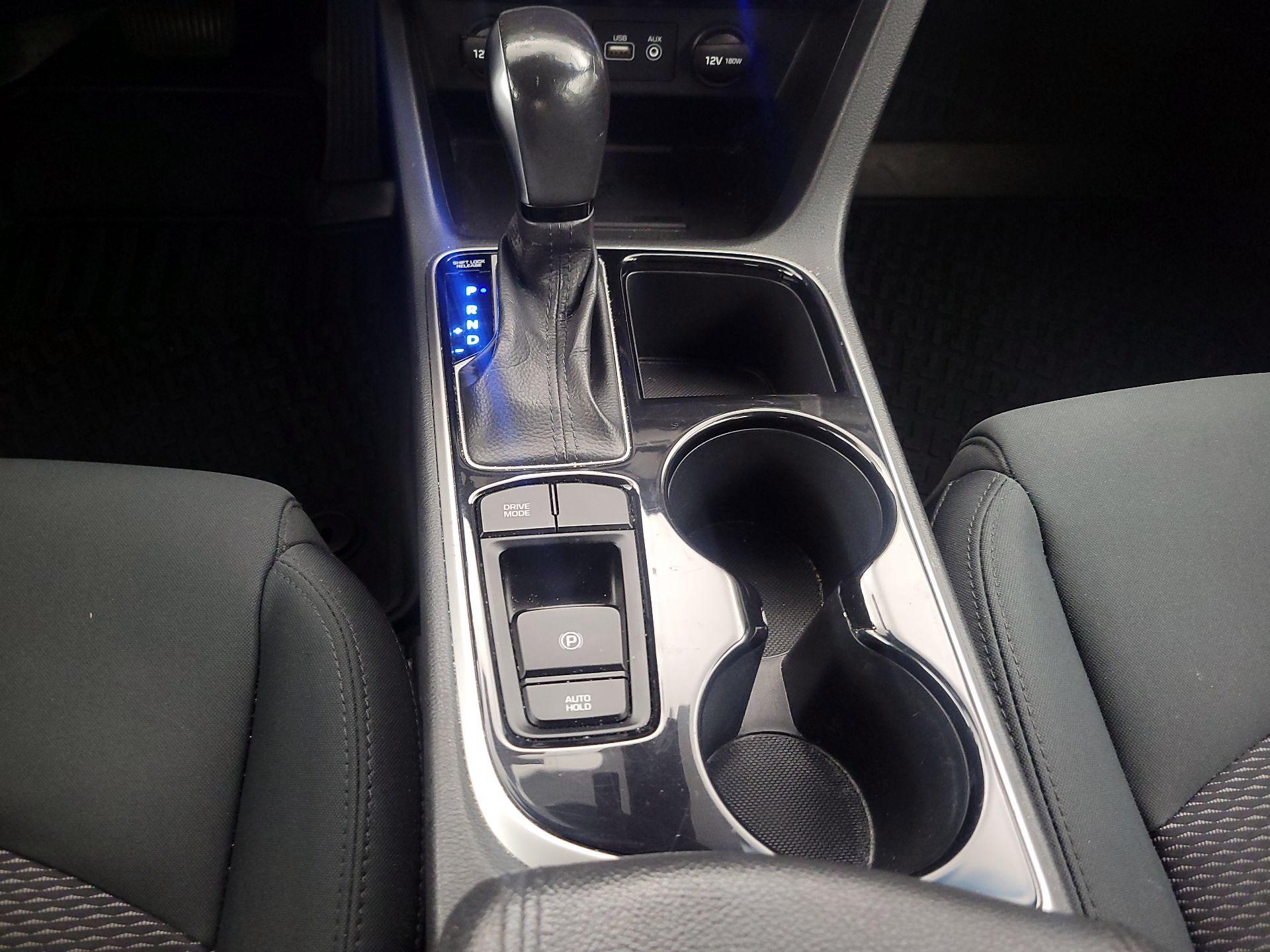 Thumbnail: 2019 Hyundai Sonata - 17