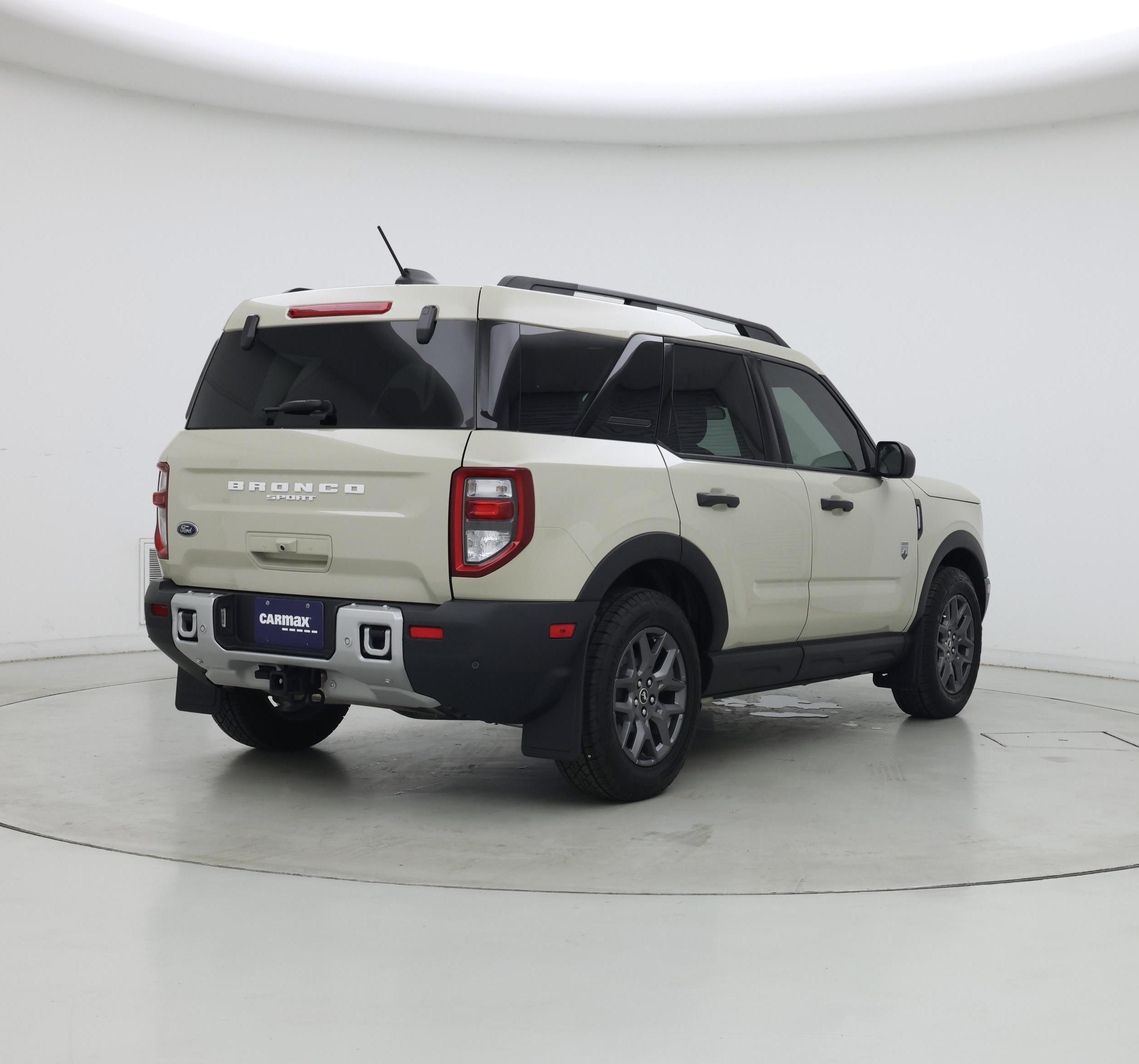 Thumbnail: 2025 Ford Bronco Sport - 8