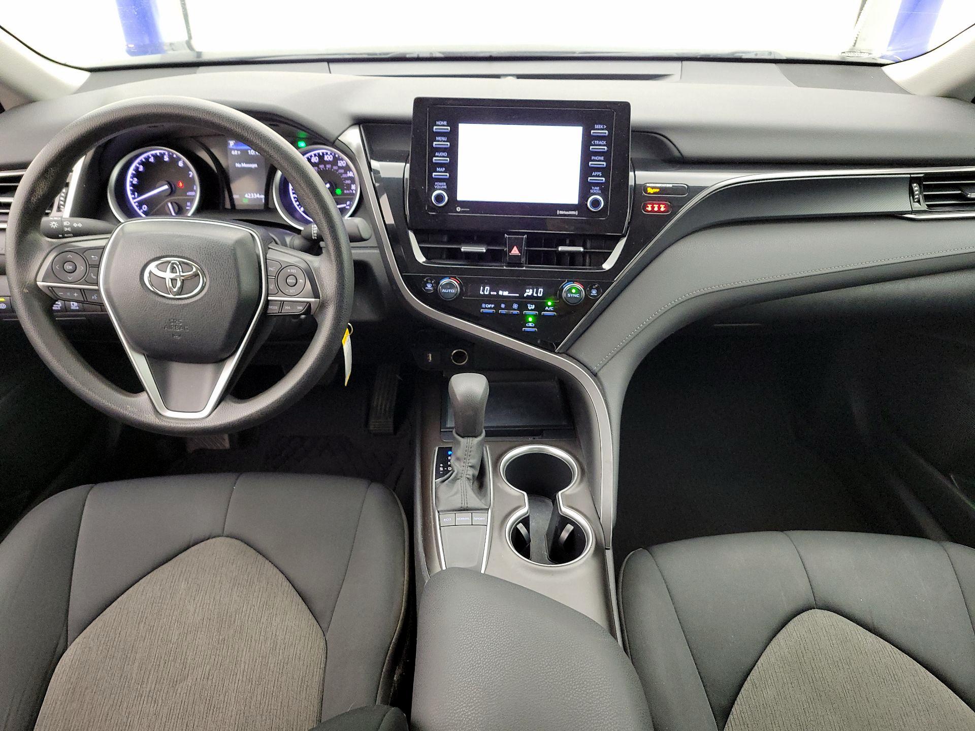 Thumbnail: 2022 Toyota Camry - 9