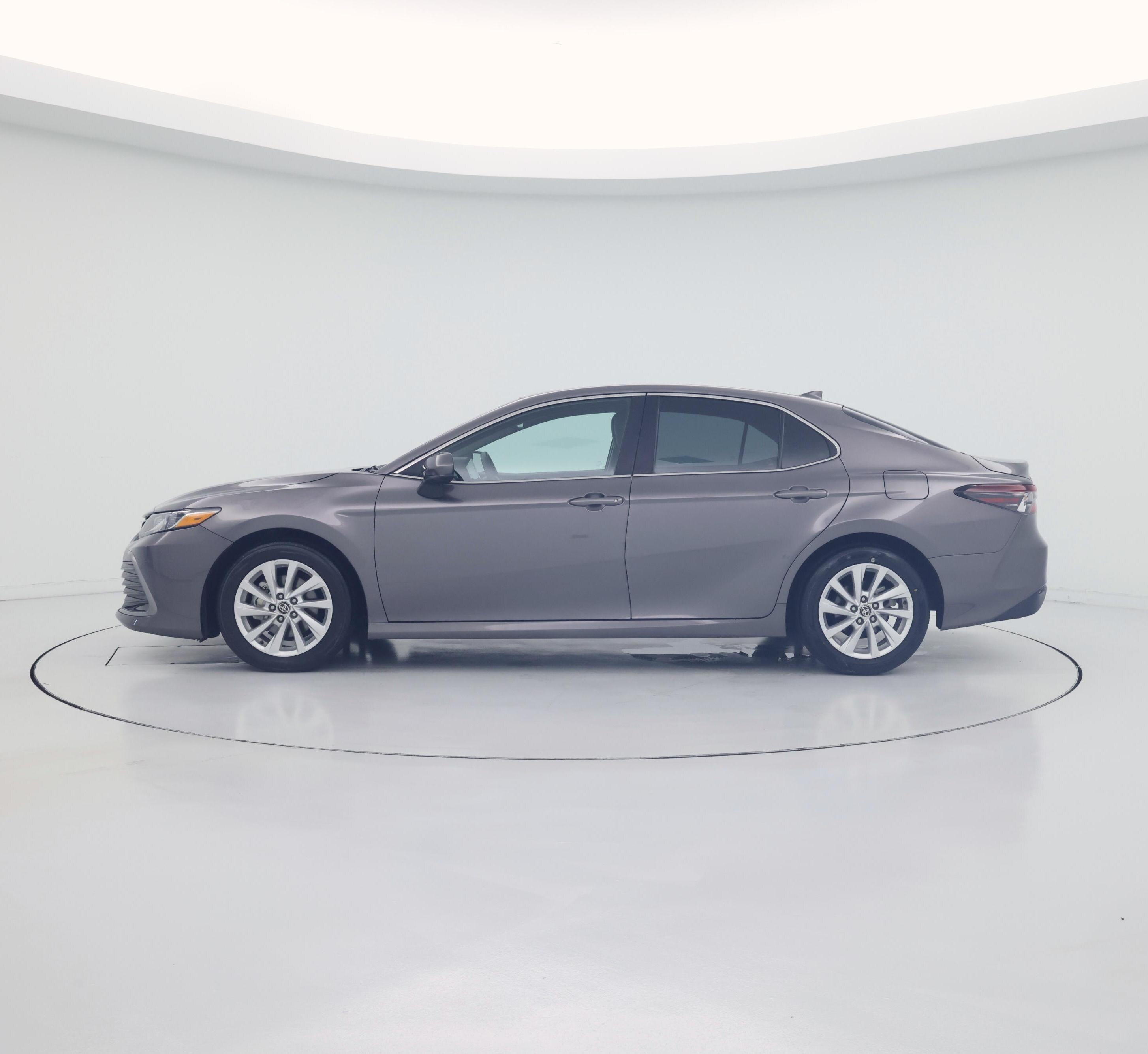 Thumbnail: 2024 Toyota Camry - 3