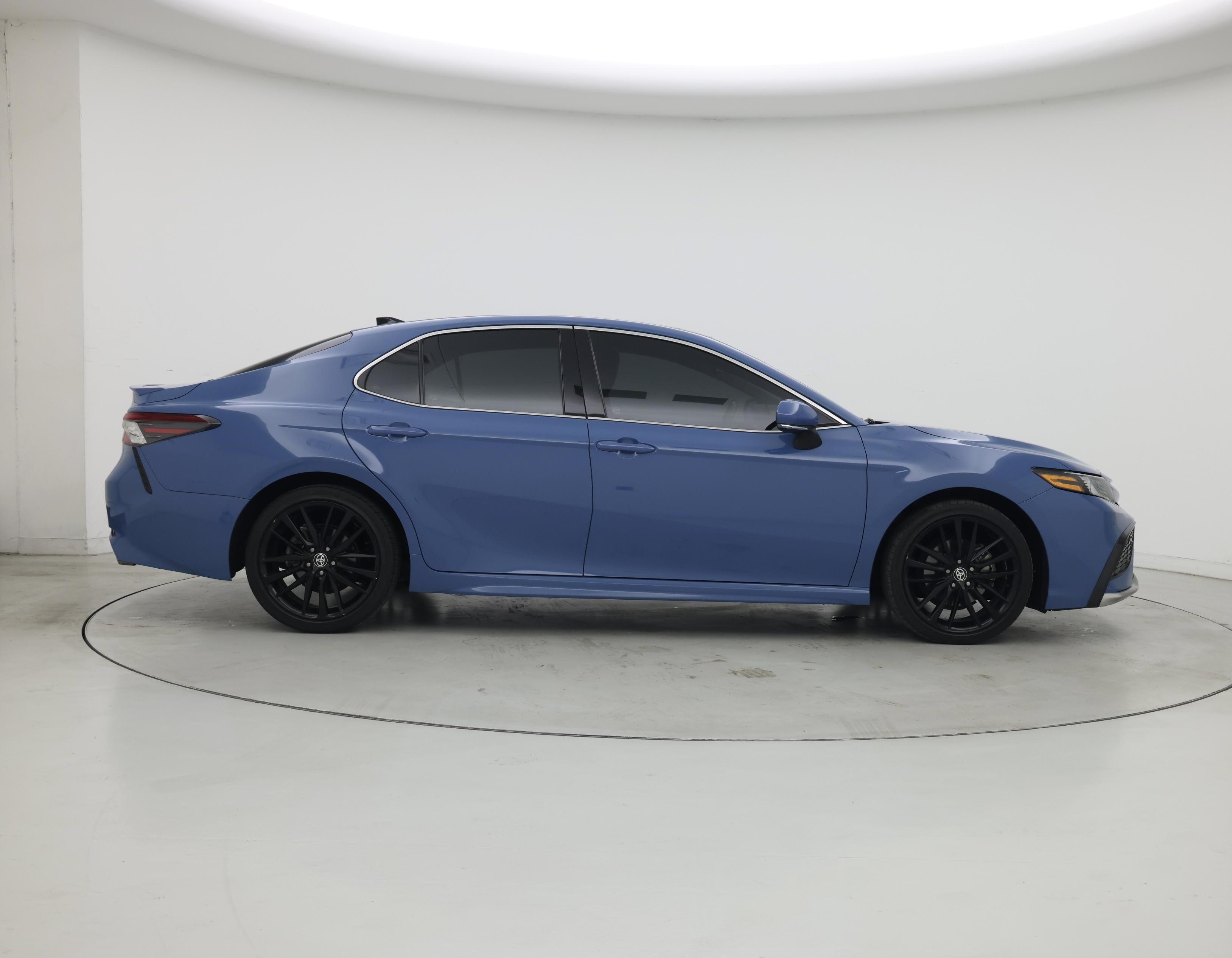 Thumbnail: 2023 Toyota Camry - 7