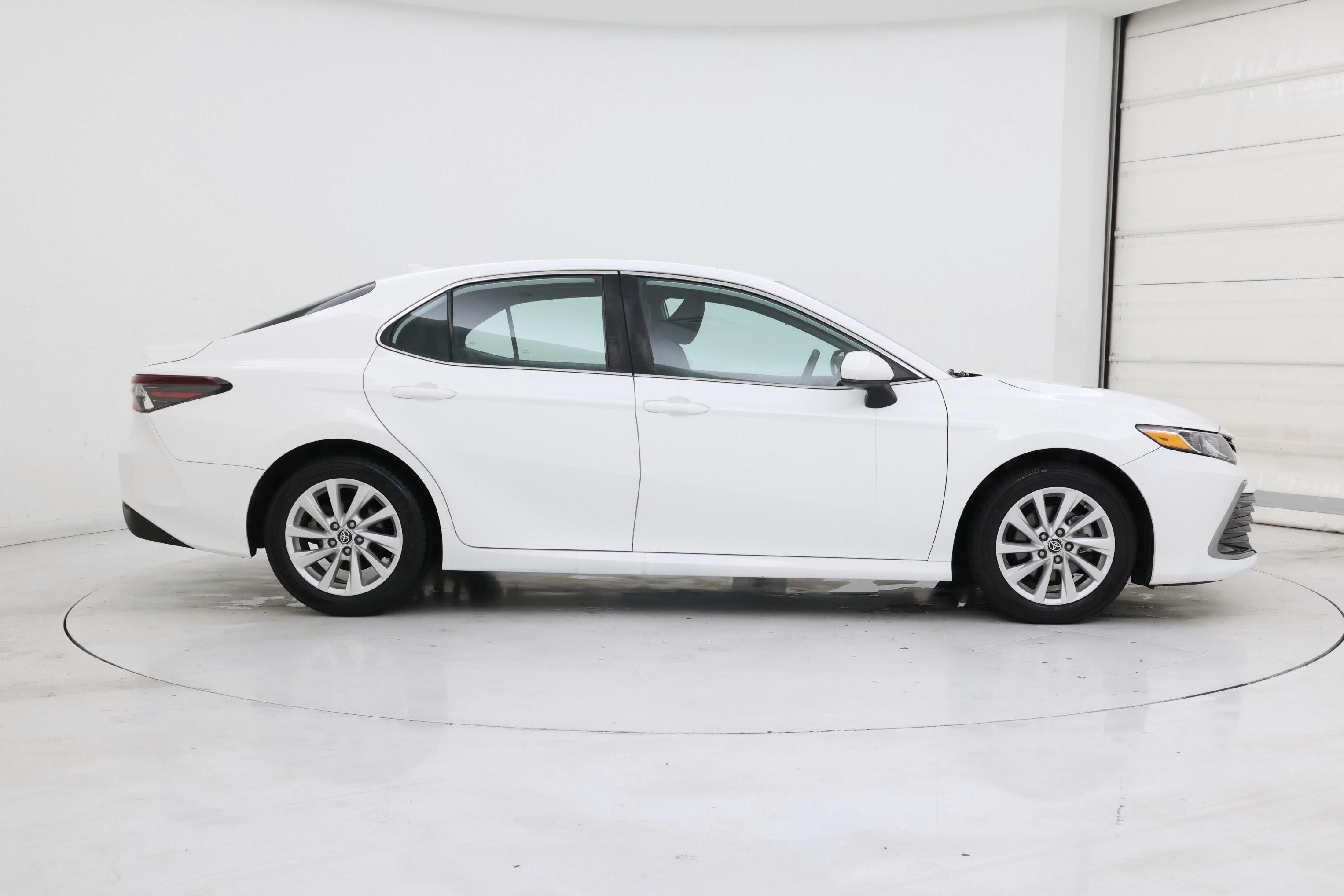 Thumbnail: 2023 Toyota Camry - 7