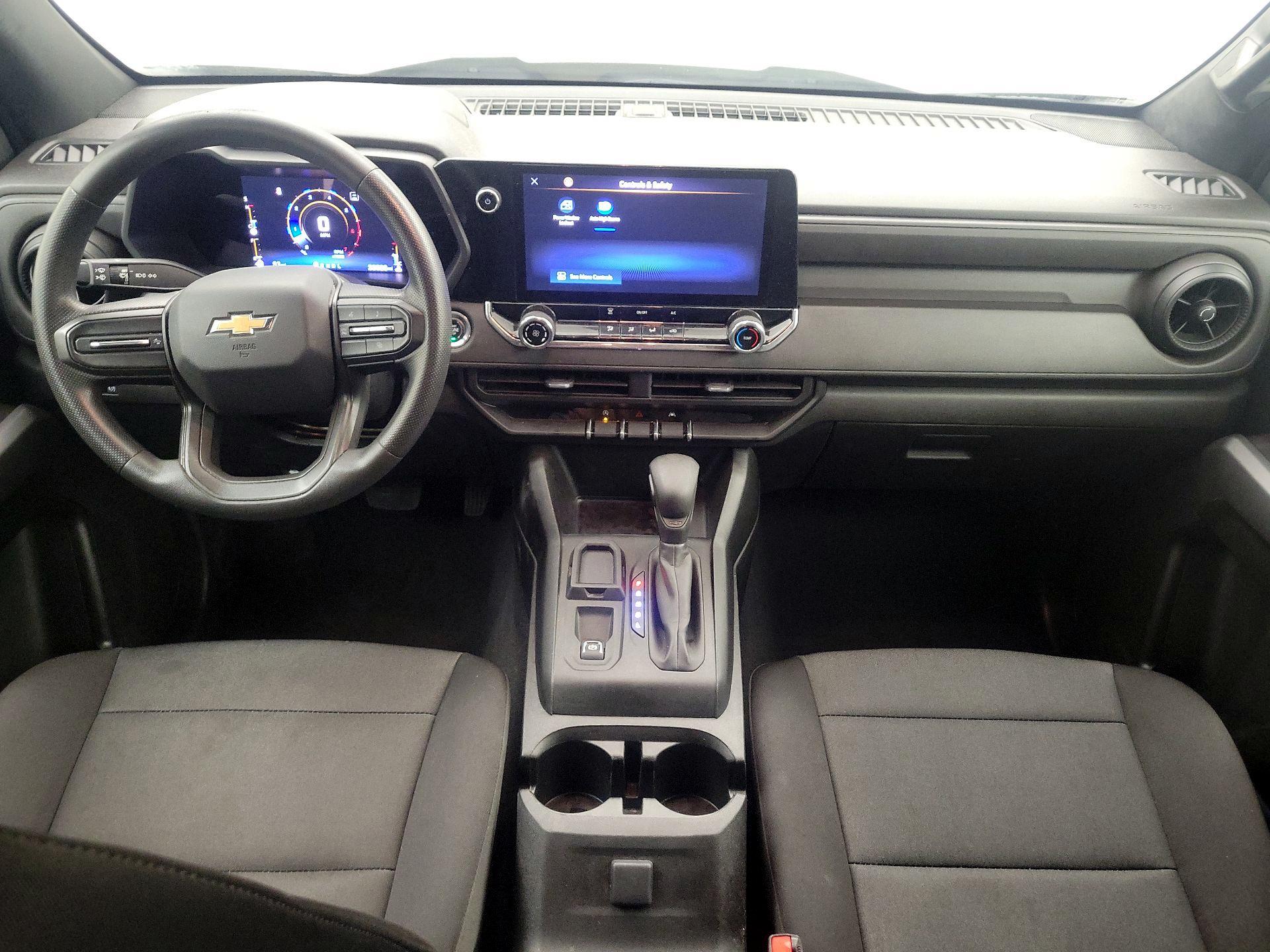 Thumbnail: 2023 Chevrolet Colorado - 9