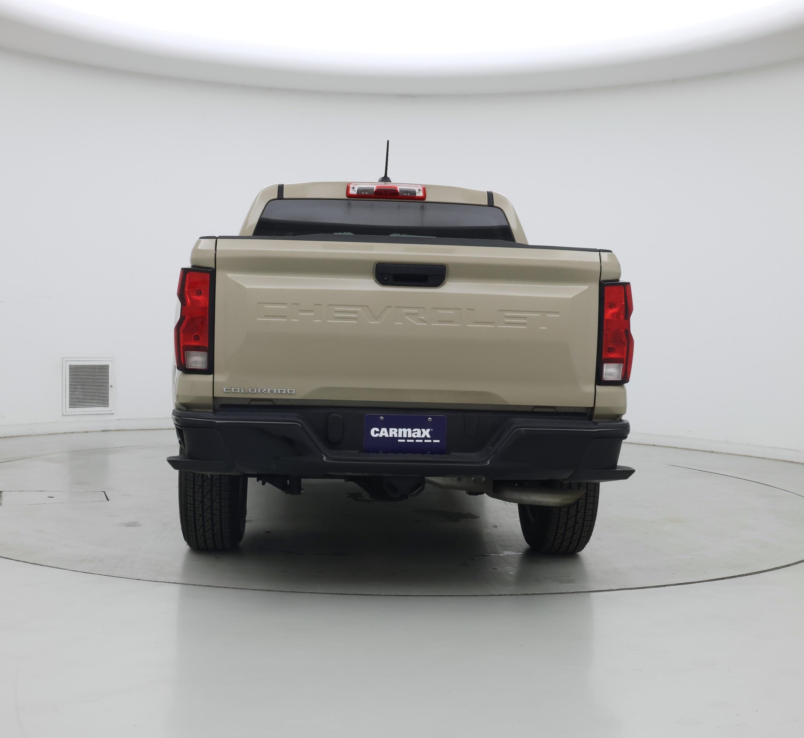 Thumbnail: 2023 Chevrolet Colorado - 6