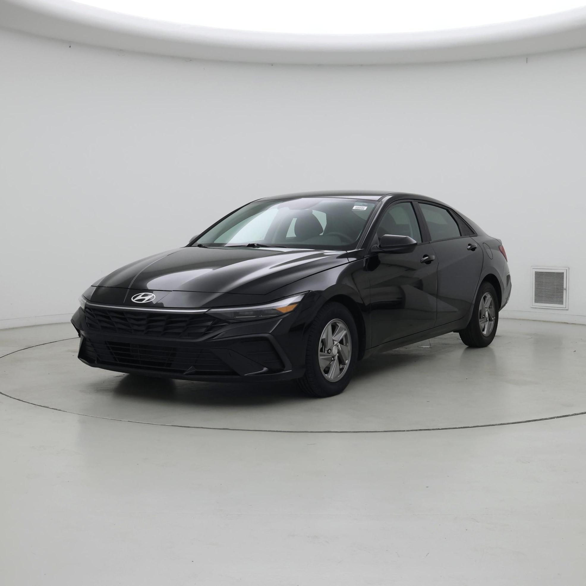 Thumbnail: 2024 Hyundai Elantra - 4