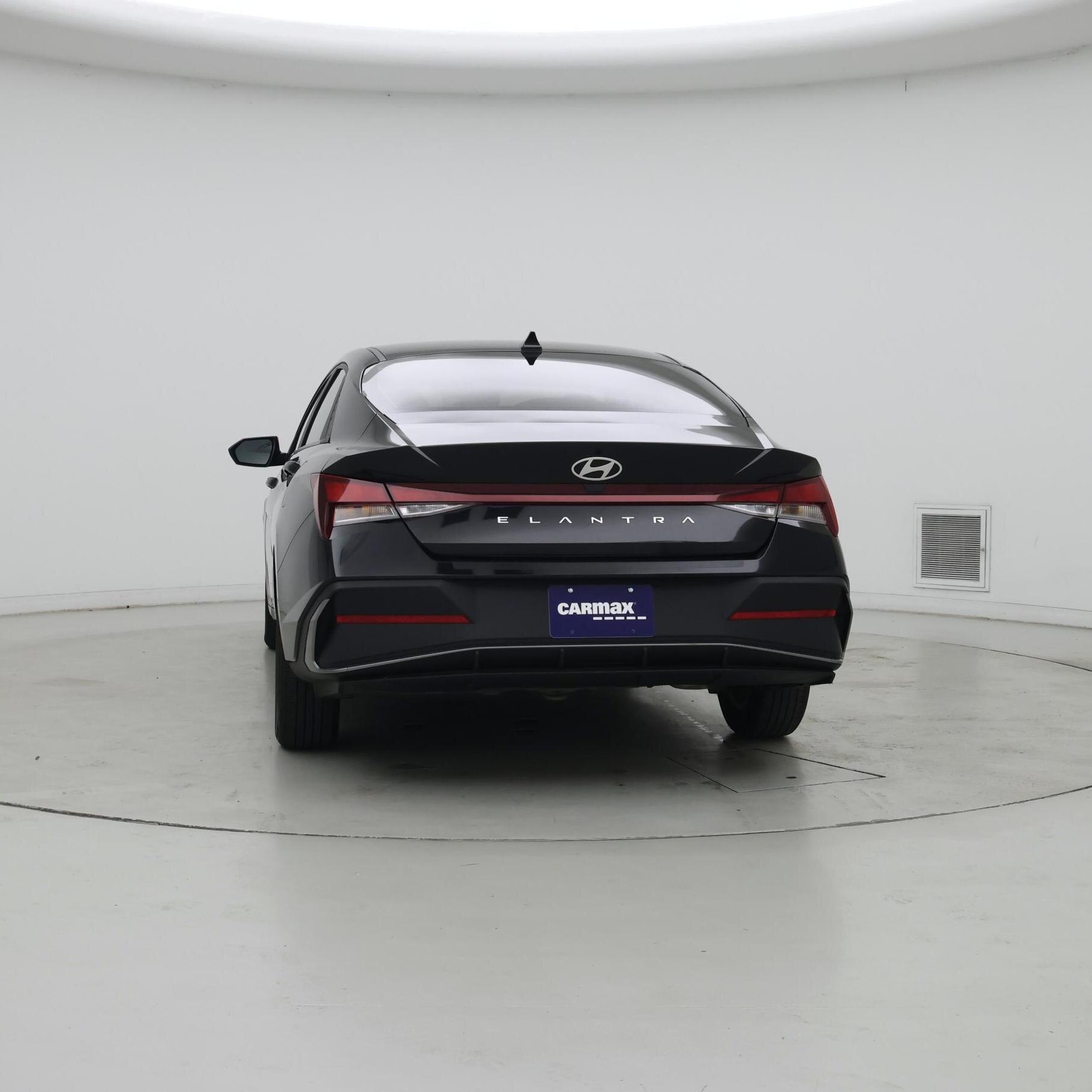 Thumbnail: 2024 Hyundai Elantra - 6