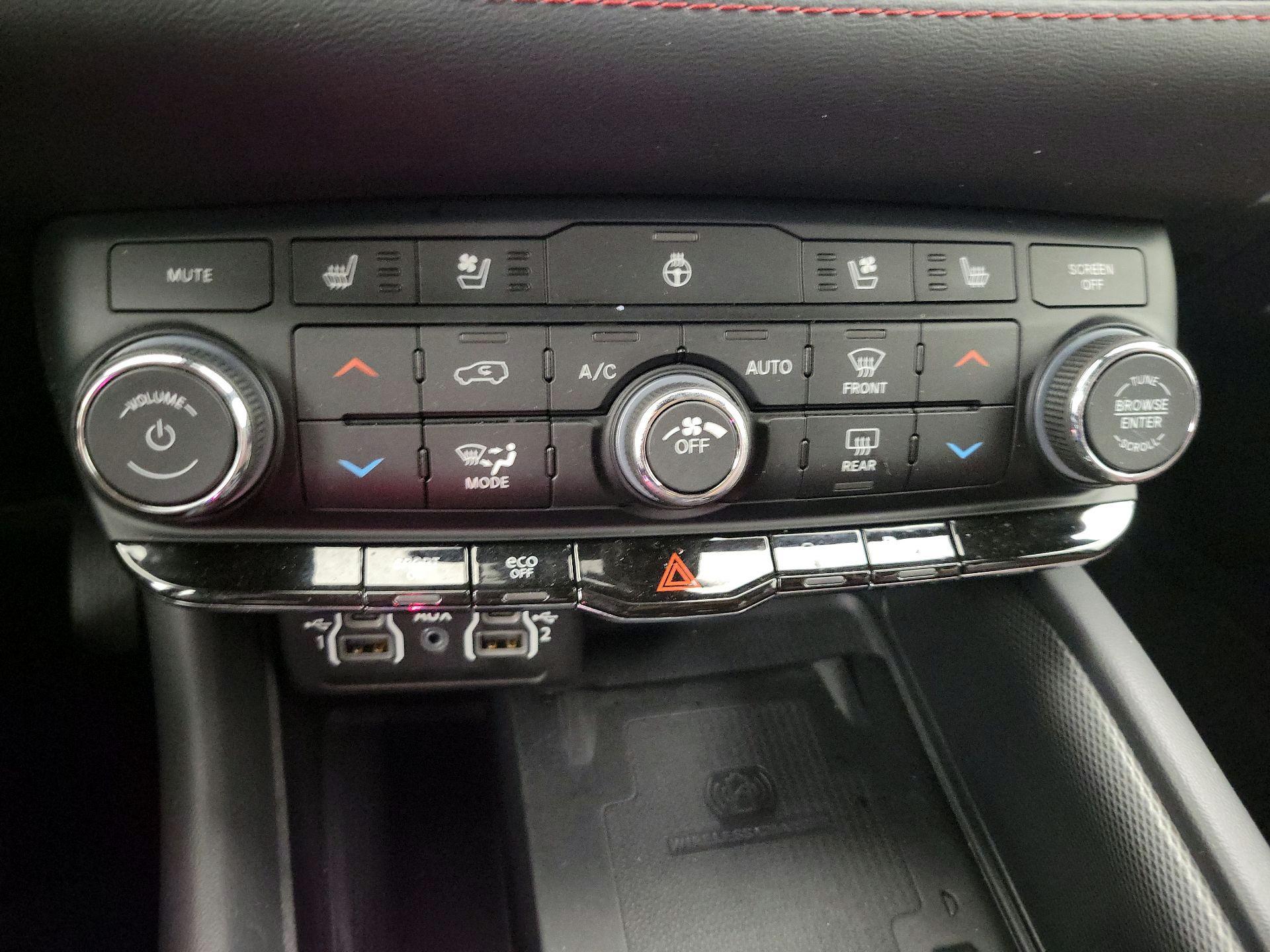 Thumbnail: 2024 Dodge Durango - 17
