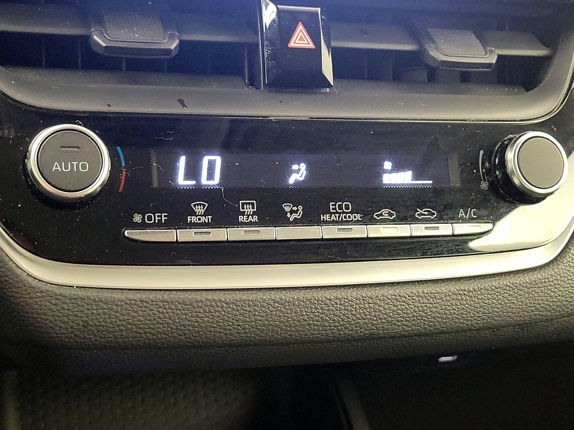 Thumbnail: 2024 Toyota Corolla - 16