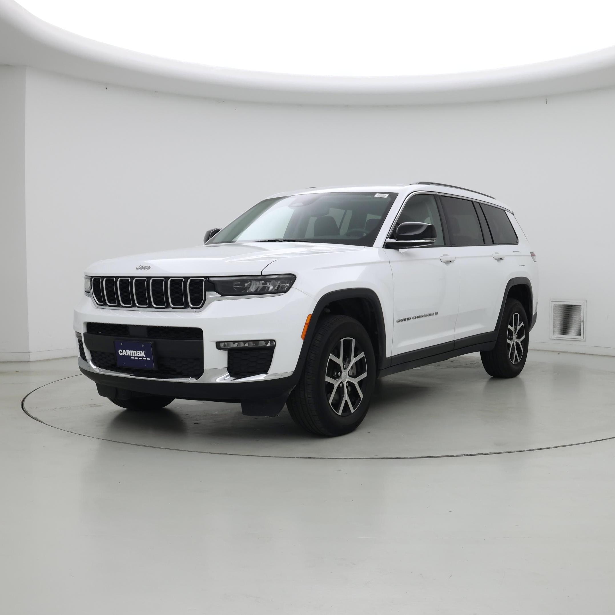 Thumbnail: 2023 Jeep Grand Cherokee L - 4