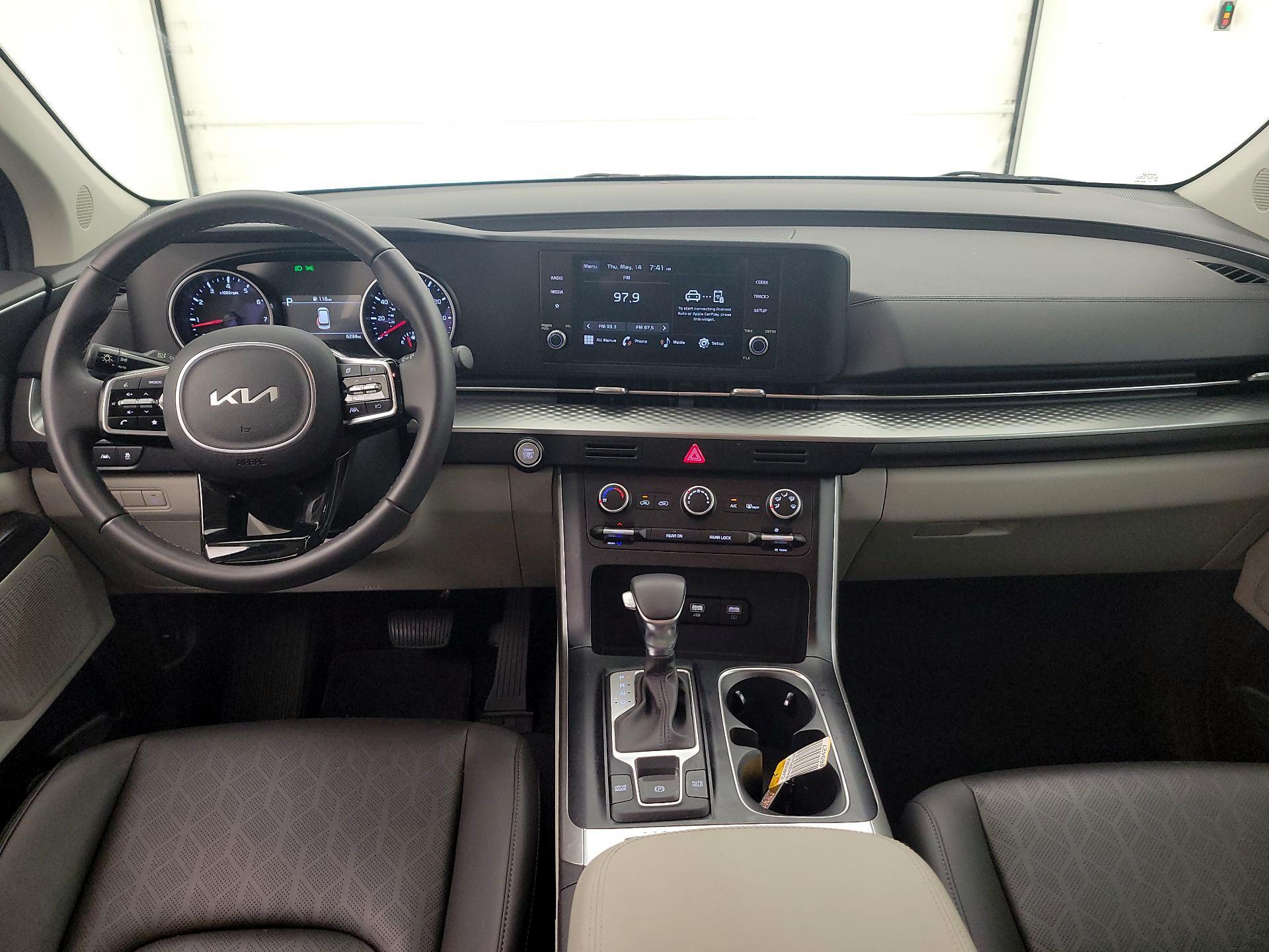 Thumbnail: 2024 Kia Carnival - 9