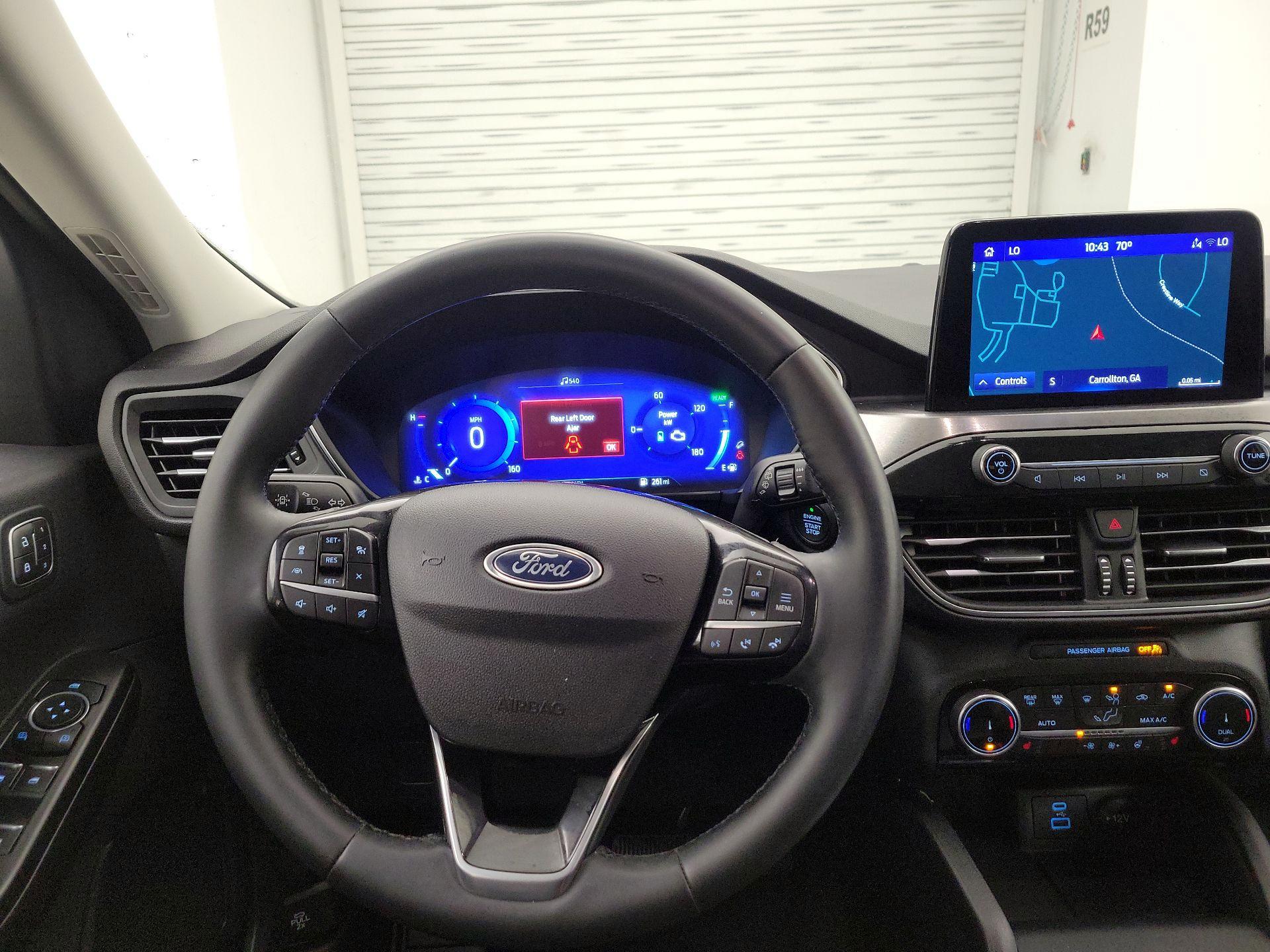 Thumbnail: 2022 Ford Escape - 10