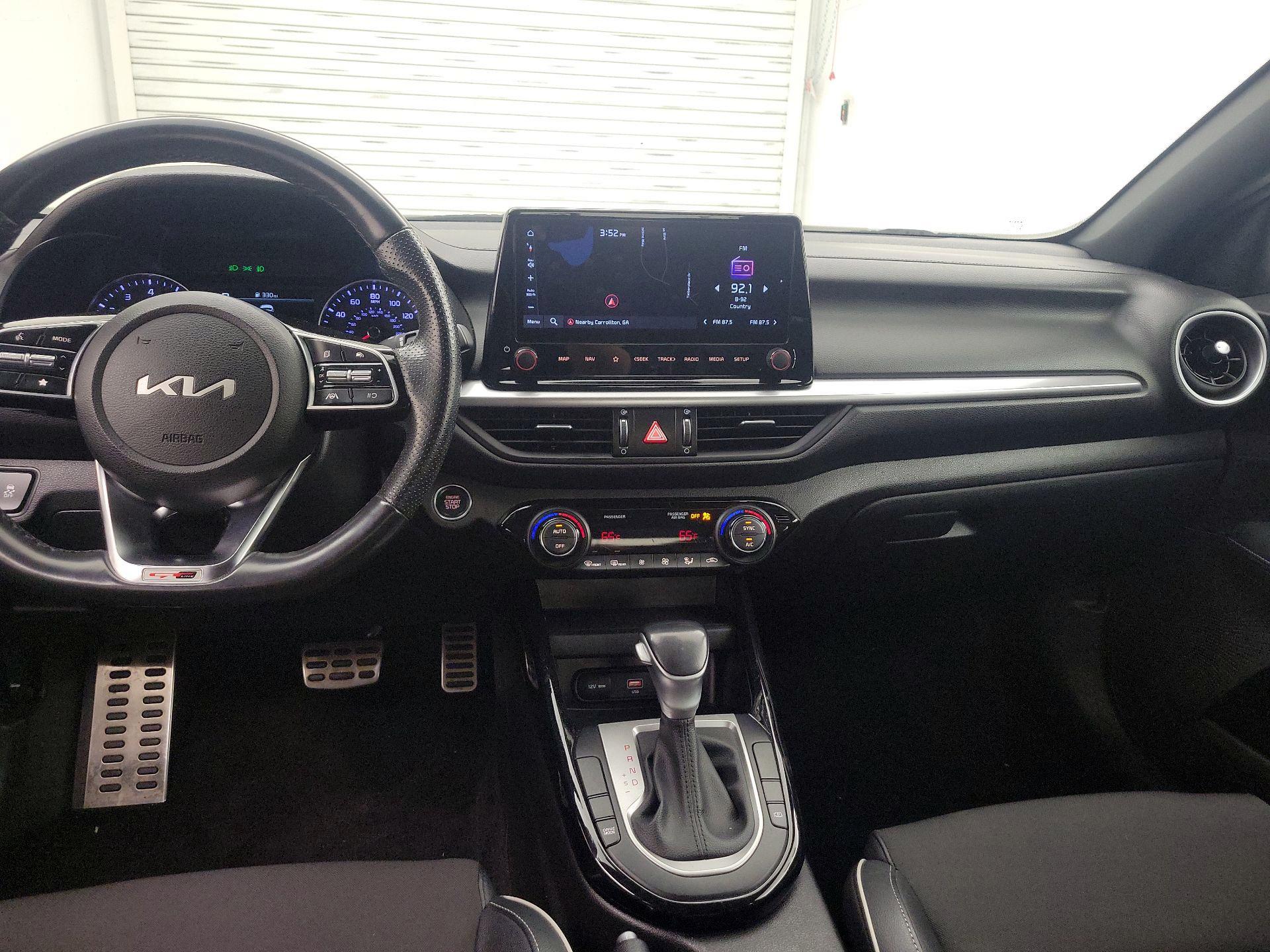 Thumbnail: 2023 Kia Forte - 9