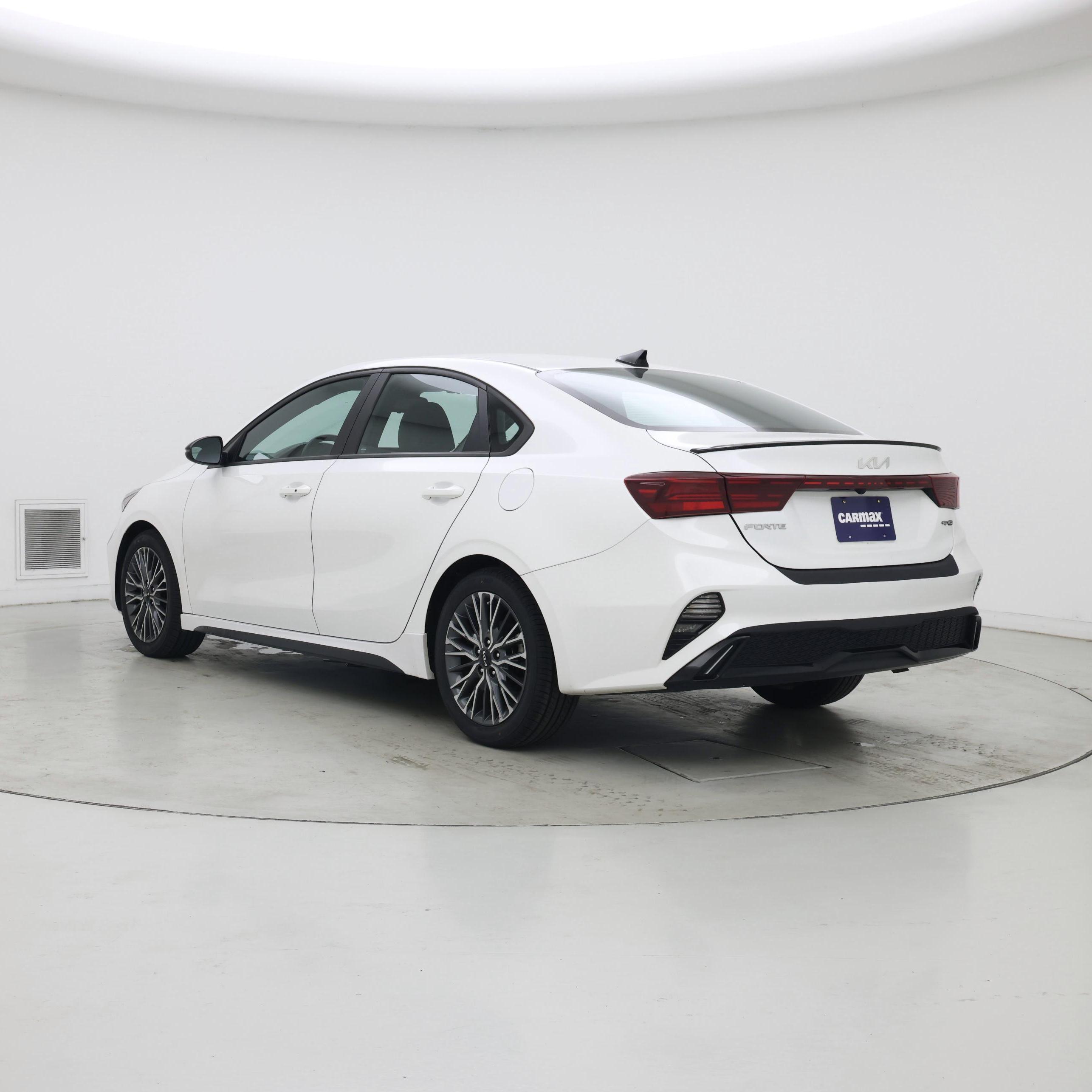 Thumbnail: 2023 Kia Forte - 2