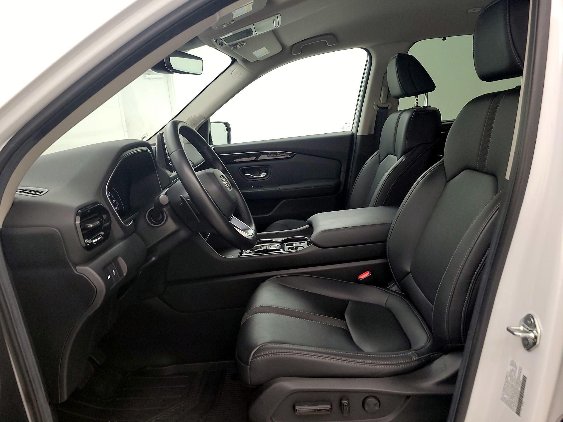 Thumbnail: 2025 Honda Pilot - 11