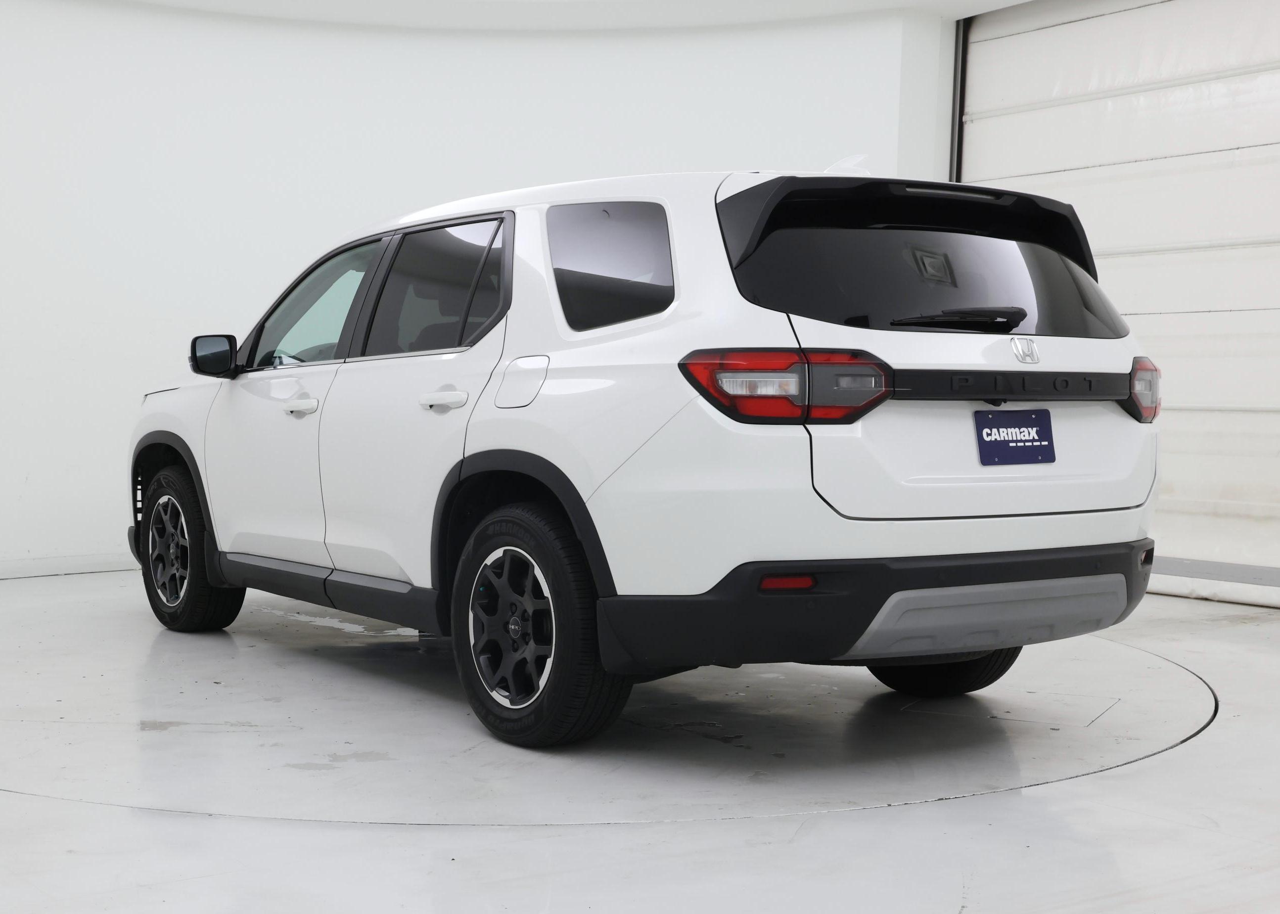 Thumbnail: 2025 Honda Pilot - 2