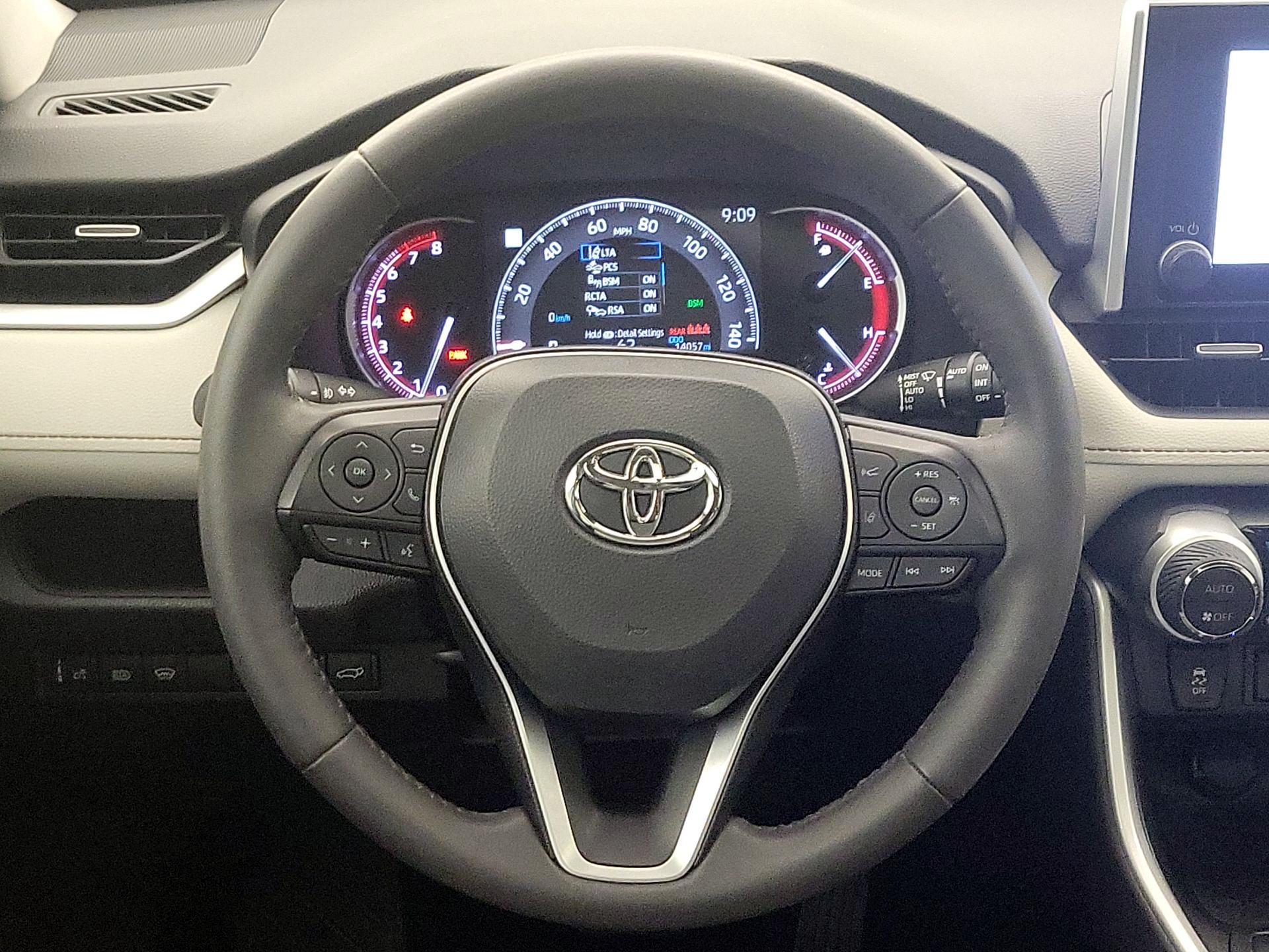 Thumbnail: 2023 Toyota RAV4 - 10